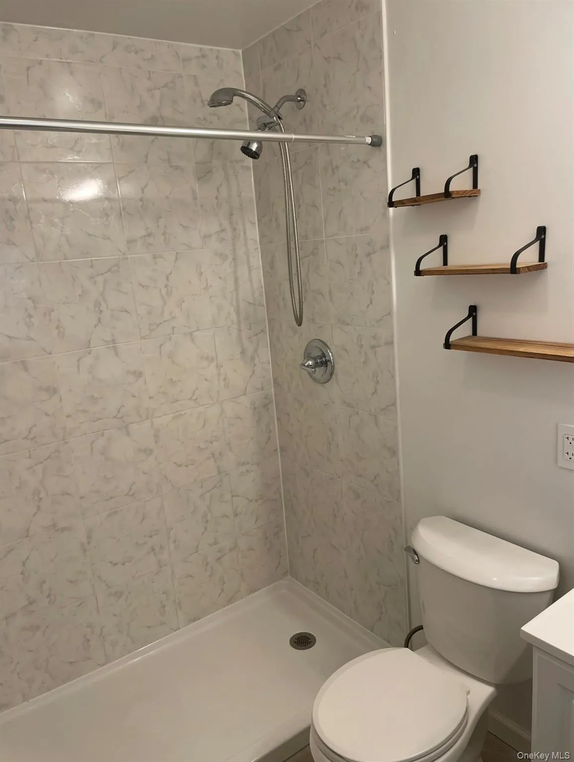 527 Market Street, Long Beach, NY, 2 Bedrooms Bedrooms, 5 Rooms Rooms,2 BathroomsBathrooms,Residential Lease,For Rent,Market,0,997378 527 Market Street, Long Beach, NY, 2 Bedrooms Bedrooms, 5 Rooms Rooms,2 BathroomsBathrooms,Residential Lease,For Rent,Market,0,997378