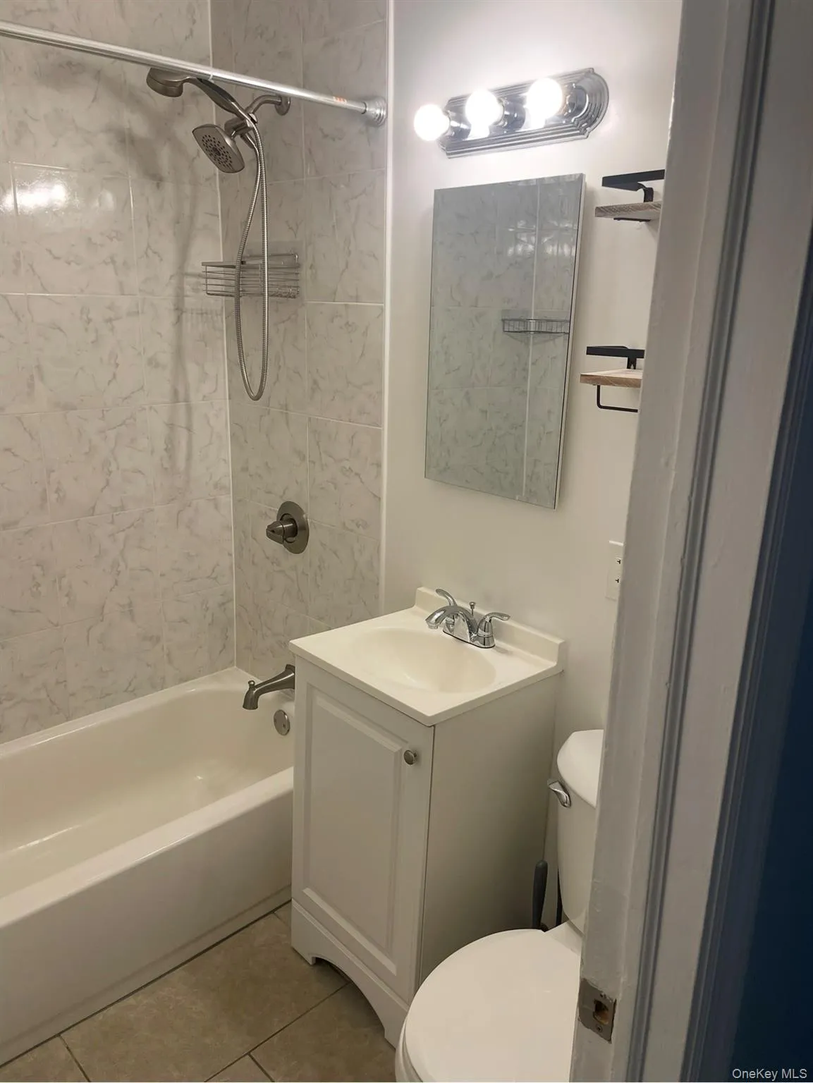 527 Market Street, Long Beach, NY, 2 Bedrooms Bedrooms, 5 Rooms Rooms,2 BathroomsBathrooms,Residential Lease,For Rent,Market,0,997378 527 Market Street, Long Beach, NY, 2 Bedrooms Bedrooms, 5 Rooms Rooms,2 BathroomsBathrooms,Residential Lease,For Rent,Market,0,997378