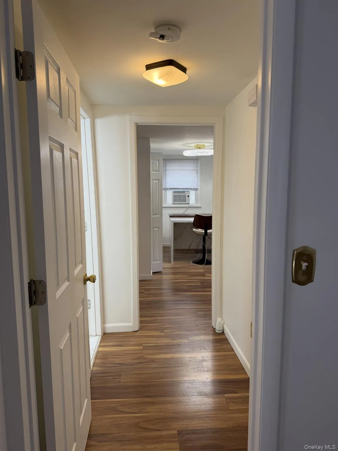 13 Cedarwood Drive, Huntington, NY, 1 Bedroom Bedrooms, 4 Rooms Rooms,1 BathroomBathrooms,Residential Lease,For Rent,Cedarwood,0,997379 13 Cedarwood Drive, Huntington, NY, 1 Bedroom Bedrooms, 4 Rooms Rooms,1 BathroomBathrooms,Residential Lease,For Rent,Cedarwood,0,997379