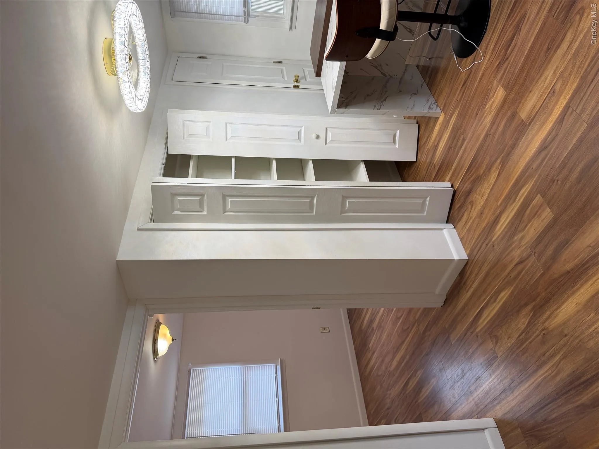 13 Cedarwood Drive, Huntington, NY, 1 Bedroom Bedrooms, 4 Rooms Rooms,1 BathroomBathrooms,Residential Lease,For Rent,Cedarwood,0,997379 13 Cedarwood Drive, Huntington, NY, 1 Bedroom Bedrooms, 4 Rooms Rooms,1 BathroomBathrooms,Residential Lease,For Rent,Cedarwood,0,997379