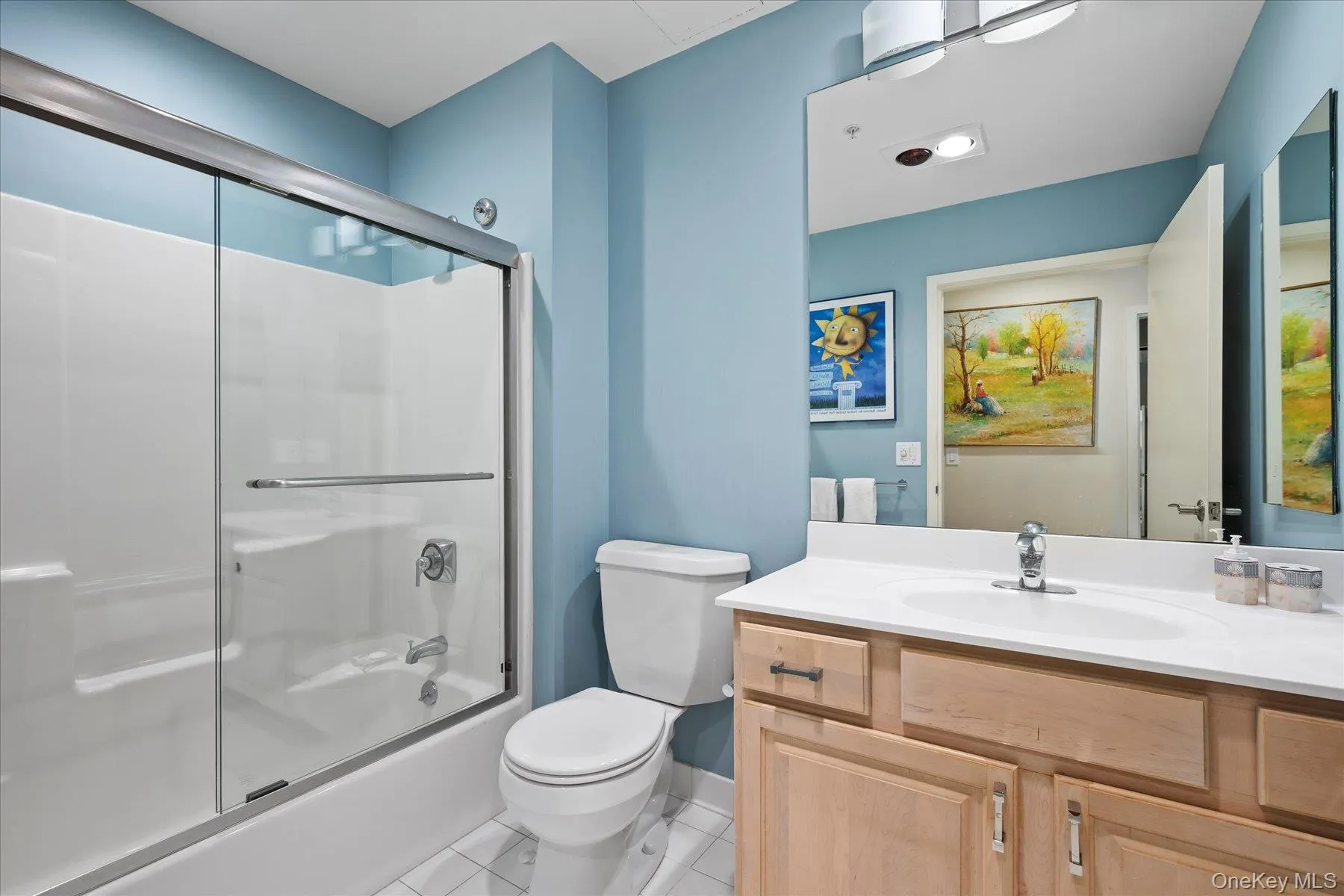 Guest Bathroom Guest Bathroom