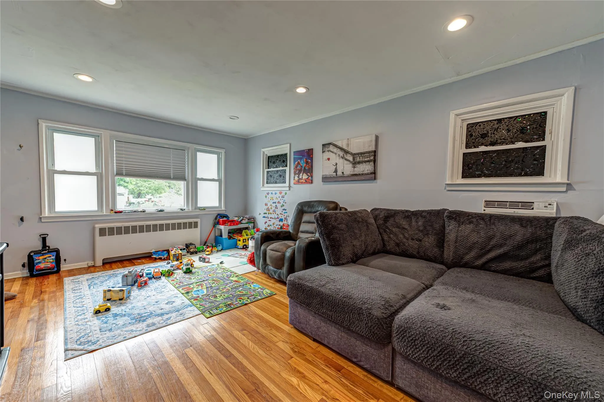 31 Locust Street, Hempstead, NY, 4 Bedrooms Bedrooms, 6 Rooms Rooms,1 BathroomBathrooms,Residential,For Rent,Locust,0,997397 31 Locust Street, Hempstead, NY, 4 Bedrooms Bedrooms, 6 Rooms Rooms,1 BathroomBathrooms,Residential,For Rent,Locust,0,997397