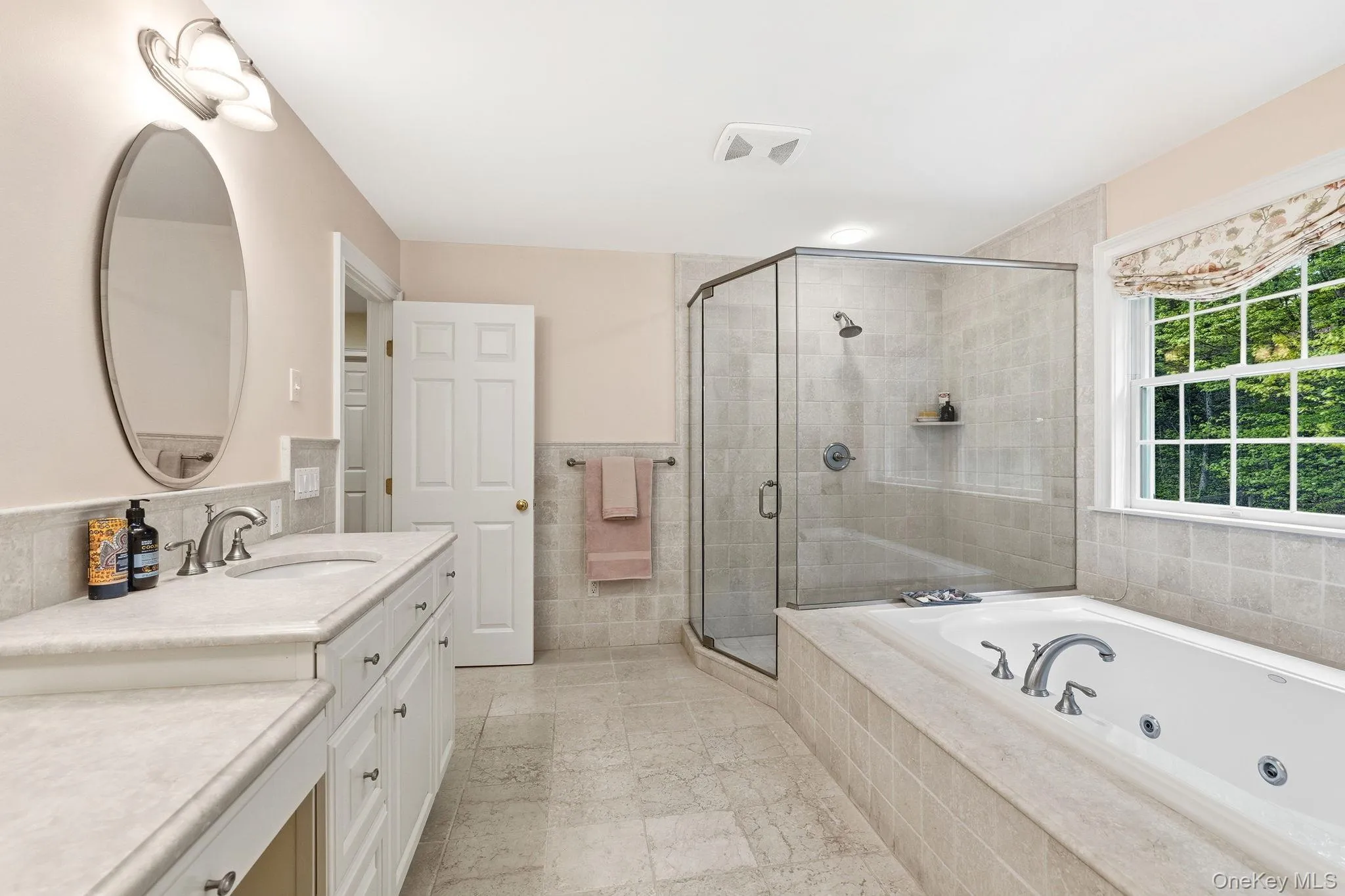77 Old Stone Hill Road, Pound Ridge, NY, 5 Bedrooms Bedrooms, 14 Rooms Rooms,4 BathroomsBathrooms,Residential,For Rent,Old Stone Hill,0,997401 77 Old Stone Hill Road, Pound Ridge, NY, 5 Bedrooms Bedrooms, 14 Rooms Rooms,4 BathroomsBathrooms,Residential,For Rent,Old Stone Hill,0,997401