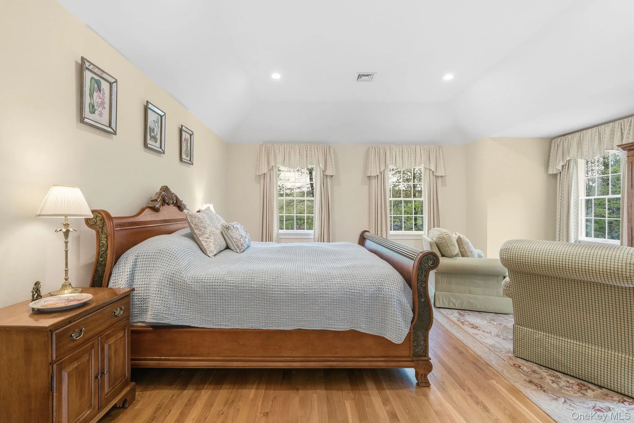77 Old Stone Hill Road, Pound Ridge, NY, 5 Bedrooms Bedrooms, 14 Rooms Rooms,4 BathroomsBathrooms,Residential,For Rent,Old Stone Hill,0,997401 77 Old Stone Hill Road, Pound Ridge, NY, 5 Bedrooms Bedrooms, 14 Rooms Rooms,4 BathroomsBathrooms,Residential,For Rent,Old Stone Hill,0,997401