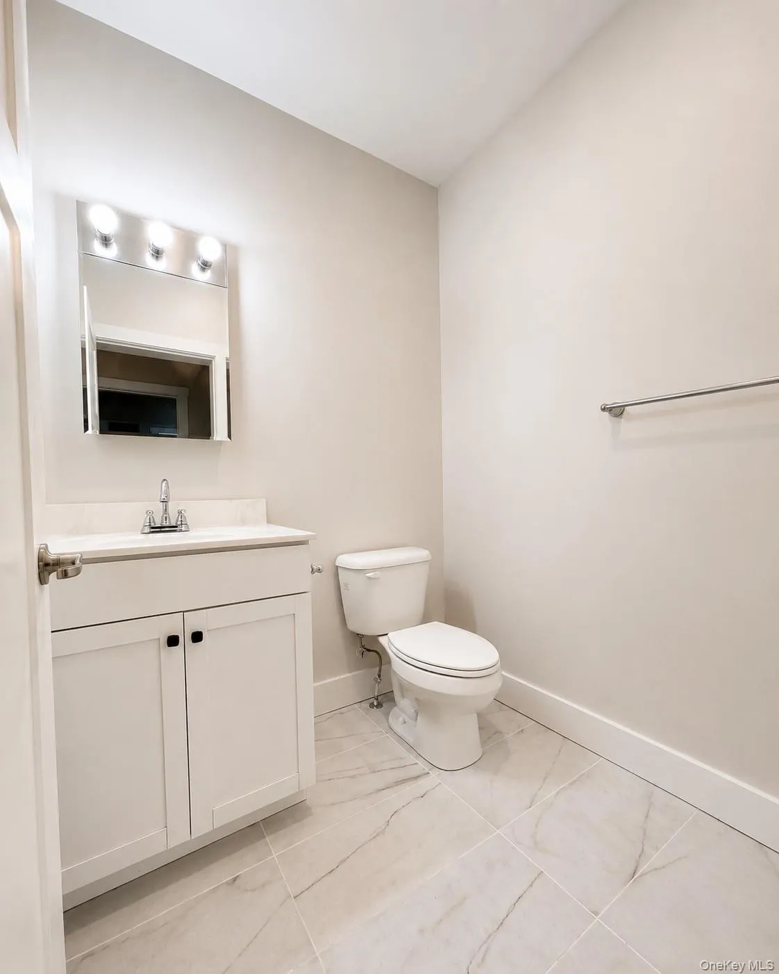 Main level half-bath Main level half-bath