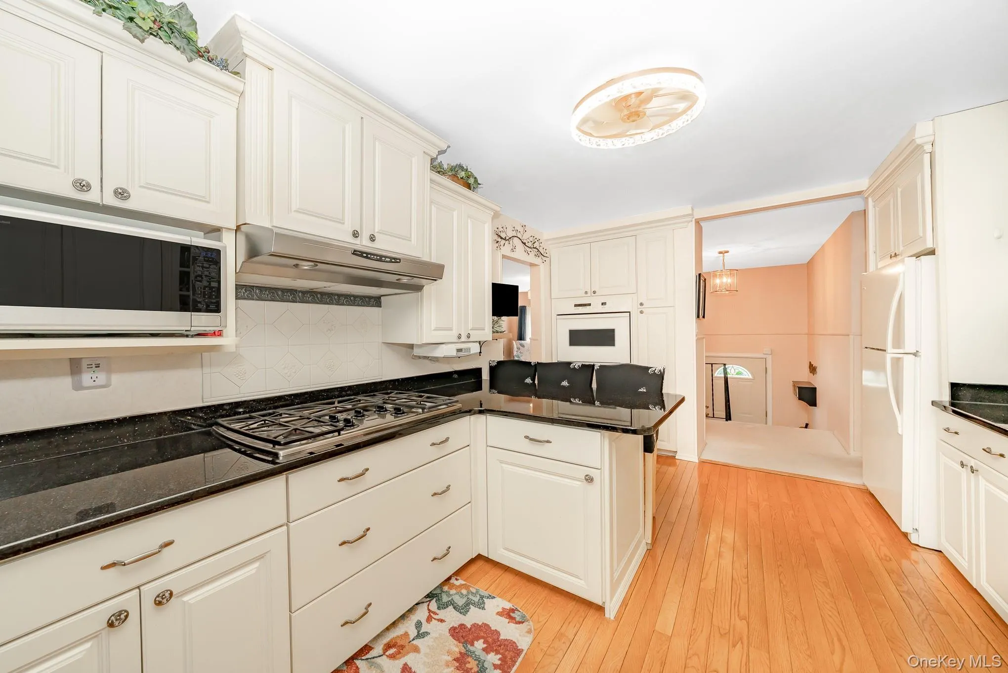 247 Bow Drive, Smithtown, NY, 4 Bedrooms Bedrooms, 10 Rooms Rooms,2 BathroomsBathrooms,Residential,For Rent,Bow,0,997411 247 Bow Drive, Smithtown, NY, 4 Bedrooms Bedrooms, 10 Rooms Rooms,2 BathroomsBathrooms,Residential,For Rent,Bow,0,997411