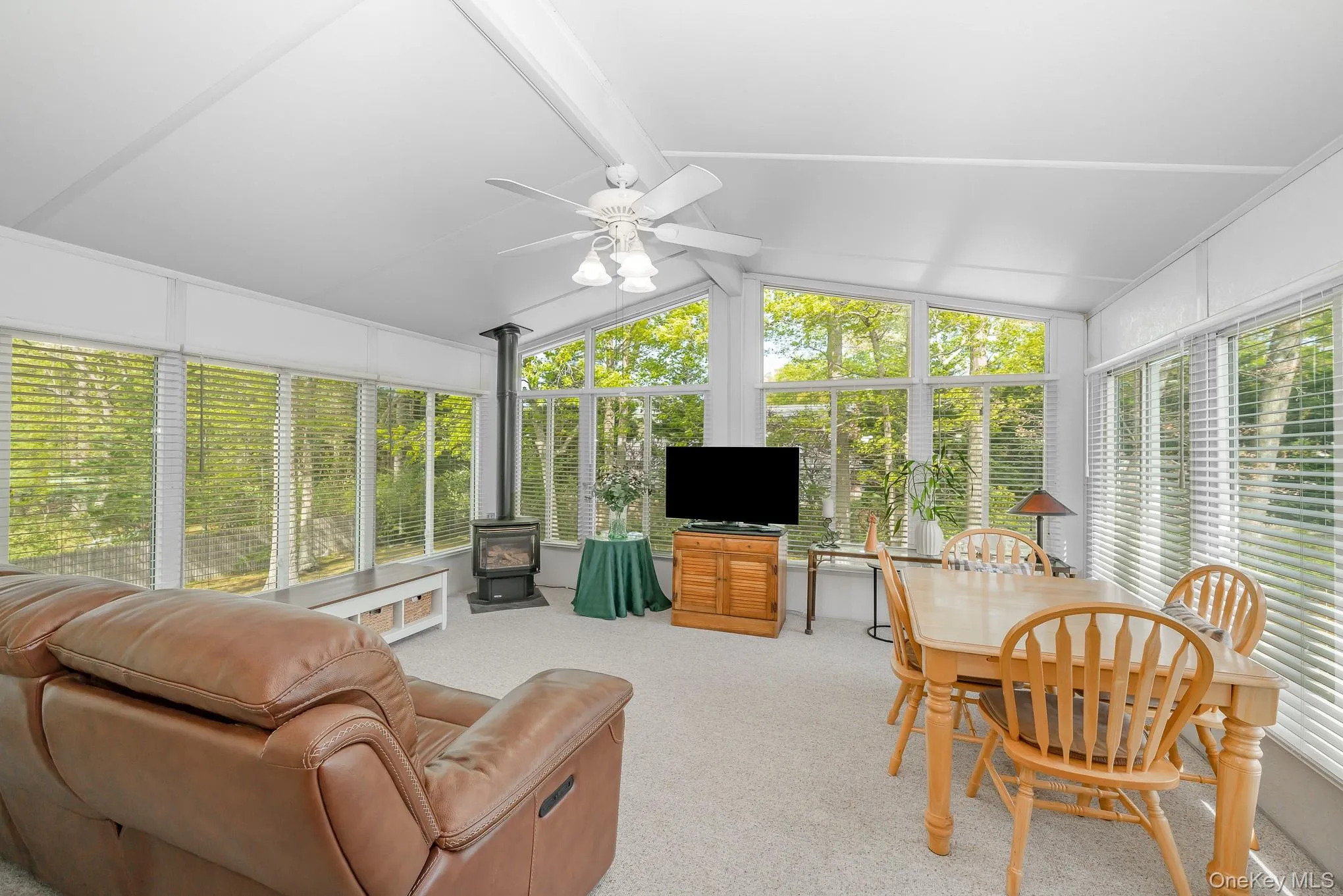 247 Bow Drive, Smithtown, NY, 4 Bedrooms Bedrooms, 10 Rooms Rooms,2 BathroomsBathrooms,Residential,For Rent,Bow,0,997411 247 Bow Drive, Smithtown, NY, 4 Bedrooms Bedrooms, 10 Rooms Rooms,2 BathroomsBathrooms,Residential,For Rent,Bow,0,997411