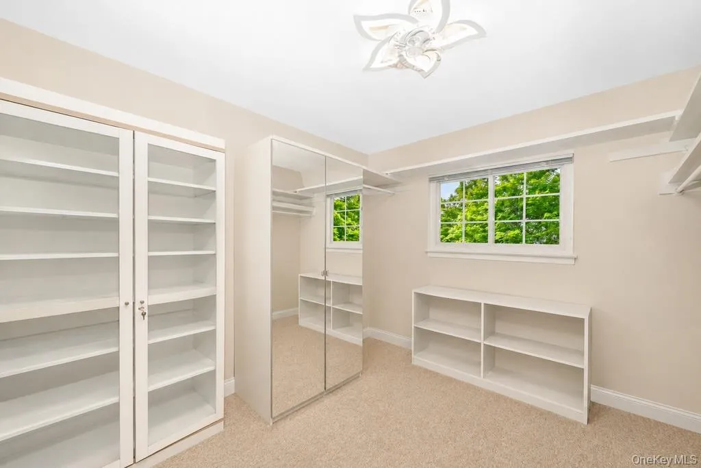 247 Bow Drive, Smithtown, NY, 4 Bedrooms Bedrooms, 10 Rooms Rooms,2 BathroomsBathrooms,Residential,For Rent,Bow,0,997411 247 Bow Drive, Smithtown, NY, 4 Bedrooms Bedrooms, 10 Rooms Rooms,2 BathroomsBathrooms,Residential,For Rent,Bow,0,997411