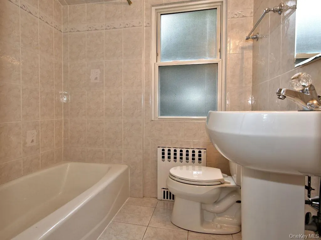 218 Lincoln Avenue, Harrison, NY, 1 Bedroom Bedrooms, 4 Rooms Rooms,1 BathroomBathrooms,Residential Lease,For Rent,Lincoln,0,997427 218 Lincoln Avenue, Harrison, NY, 1 Bedroom Bedrooms, 4 Rooms Rooms,1 BathroomBathrooms,Residential Lease,For Rent,Lincoln,0,997427