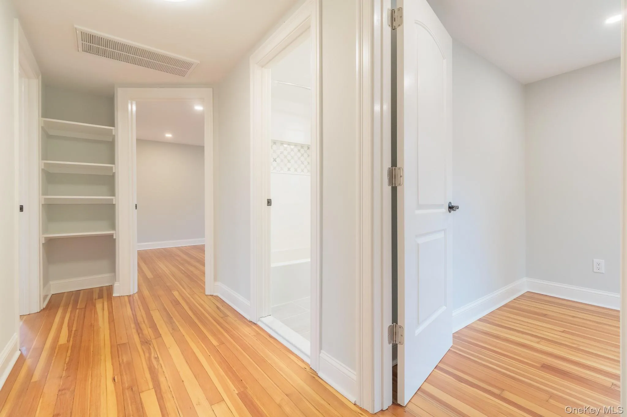 5 Circle Drive, Carmel, NY, 3 Bedrooms Bedrooms, 7 Rooms Rooms,1 BathroomBathrooms,Residential Lease,For Rent,Circle,0,997429 5 Circle Drive, Carmel, NY, 3 Bedrooms Bedrooms, 7 Rooms Rooms,1 BathroomBathrooms,Residential Lease,For Rent,Circle,0,997429