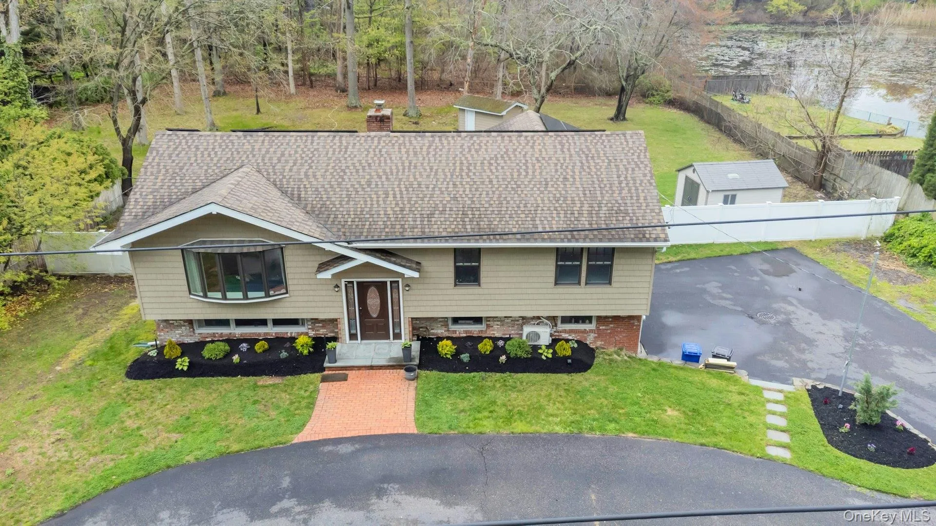 451 Gibbs Pond Road, Smithtown, NY, 4 Bedrooms Bedrooms, 9 Rooms Rooms,3 BathroomsBathrooms,Residential,For Rent,Gibbs Pond,0,997435 451 Gibbs Pond Road, Smithtown, NY, 4 Bedrooms Bedrooms, 9 Rooms Rooms,3 BathroomsBathrooms,Residential,For Rent,Gibbs Pond,0,997435