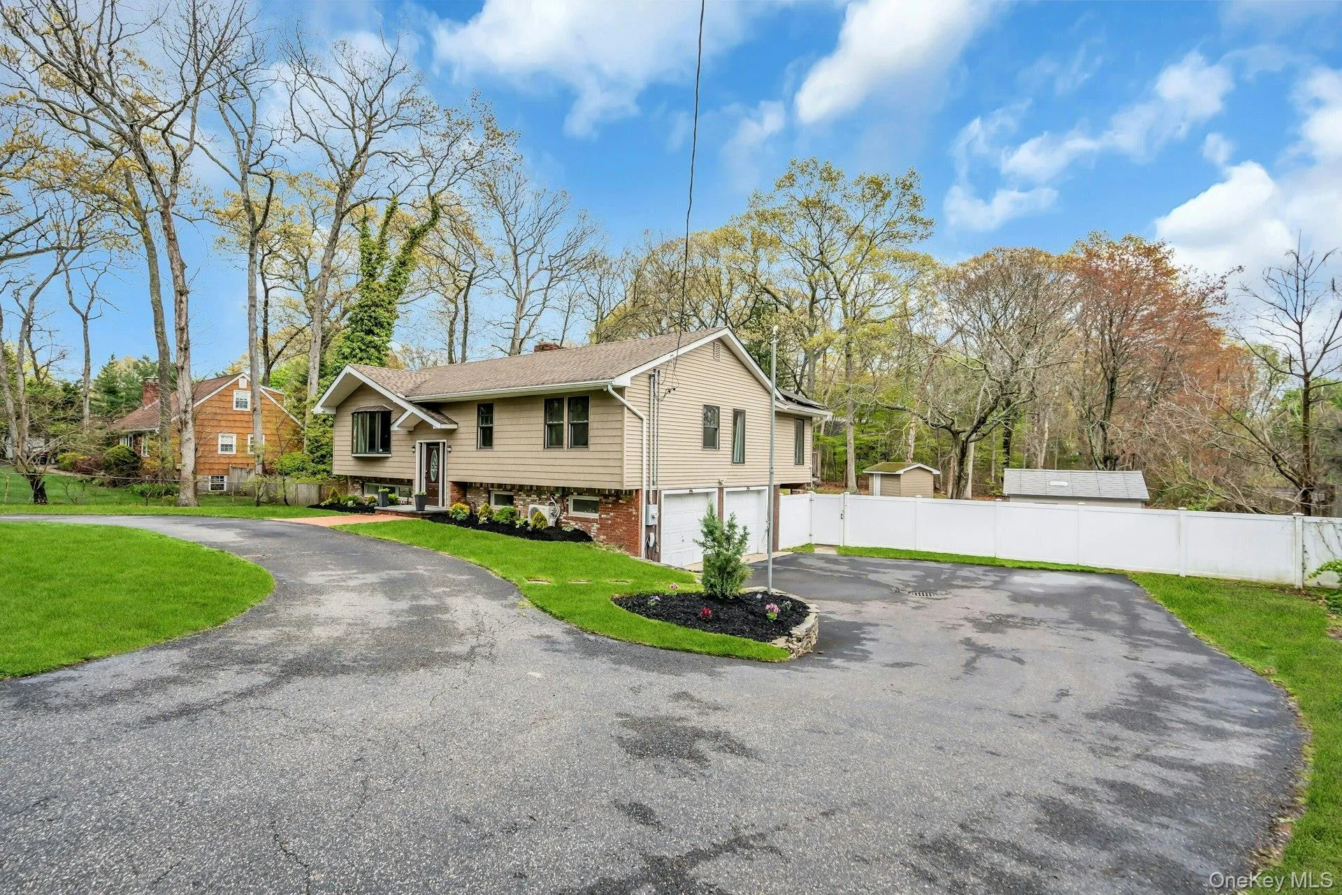 451 Gibbs Pond Road, Smithtown, NY, 4 Bedrooms Bedrooms, 9 Rooms Rooms,3 BathroomsBathrooms,Residential,For Rent,Gibbs Pond,0,997435 451 Gibbs Pond Road, Smithtown, NY, 4 Bedrooms Bedrooms, 9 Rooms Rooms,3 BathroomsBathrooms,Residential,For Rent,Gibbs Pond,0,997435