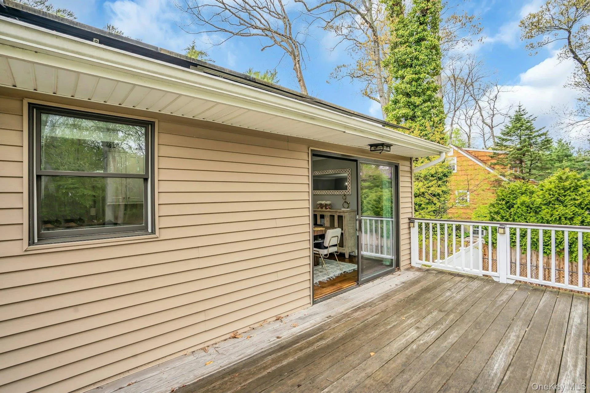 451 Gibbs Pond Road, Smithtown, NY, 4 Bedrooms Bedrooms, 9 Rooms Rooms,3 BathroomsBathrooms,Residential,For Rent,Gibbs Pond,0,997435 451 Gibbs Pond Road, Smithtown, NY, 4 Bedrooms Bedrooms, 9 Rooms Rooms,3 BathroomsBathrooms,Residential,For Rent,Gibbs Pond,0,997435