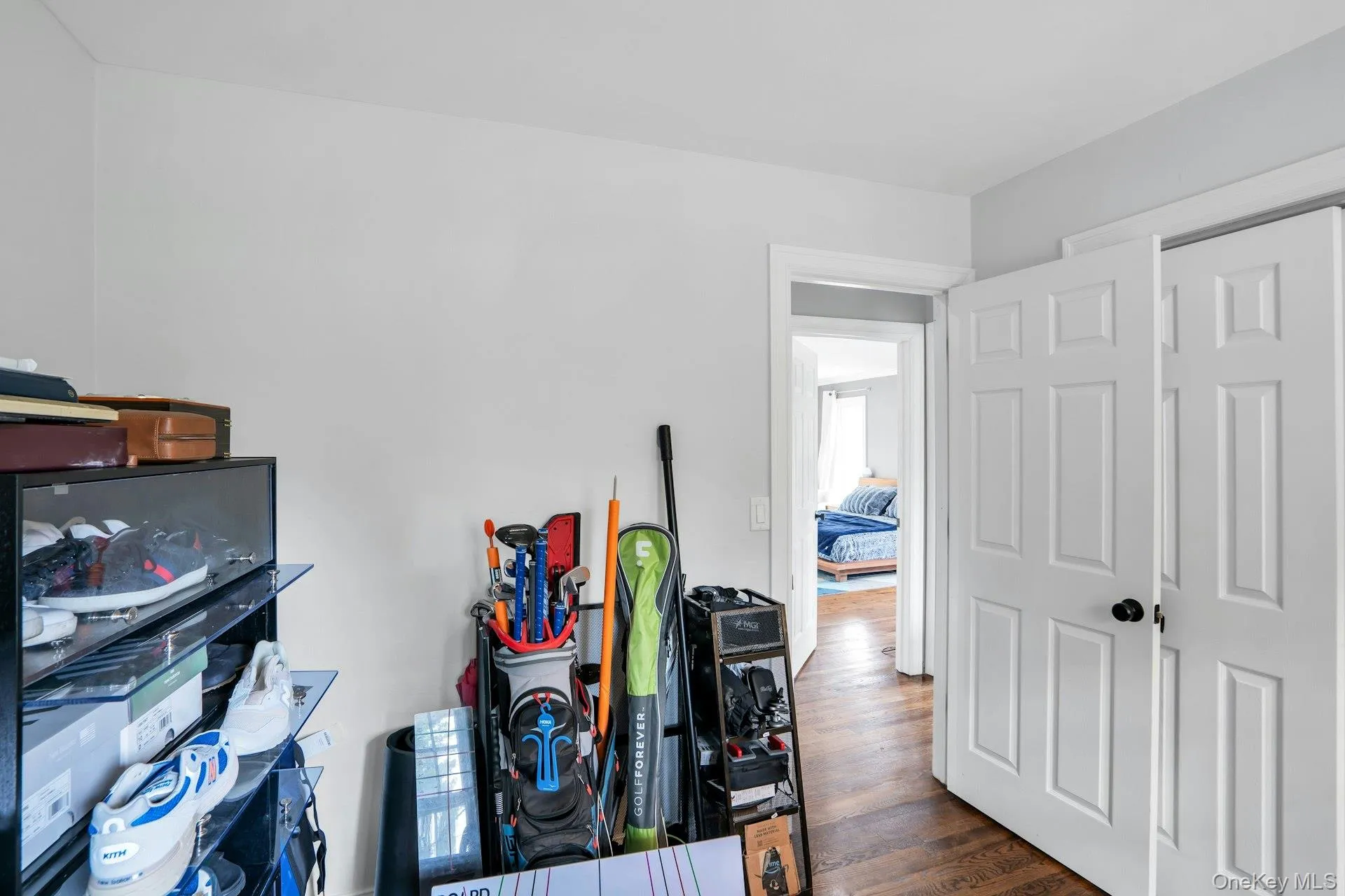 451 Gibbs Pond Road, Smithtown, NY, 4 Bedrooms Bedrooms, 9 Rooms Rooms,3 BathroomsBathrooms,Residential,For Rent,Gibbs Pond,0,997435 451 Gibbs Pond Road, Smithtown, NY, 4 Bedrooms Bedrooms, 9 Rooms Rooms,3 BathroomsBathrooms,Residential,For Rent,Gibbs Pond,0,997435