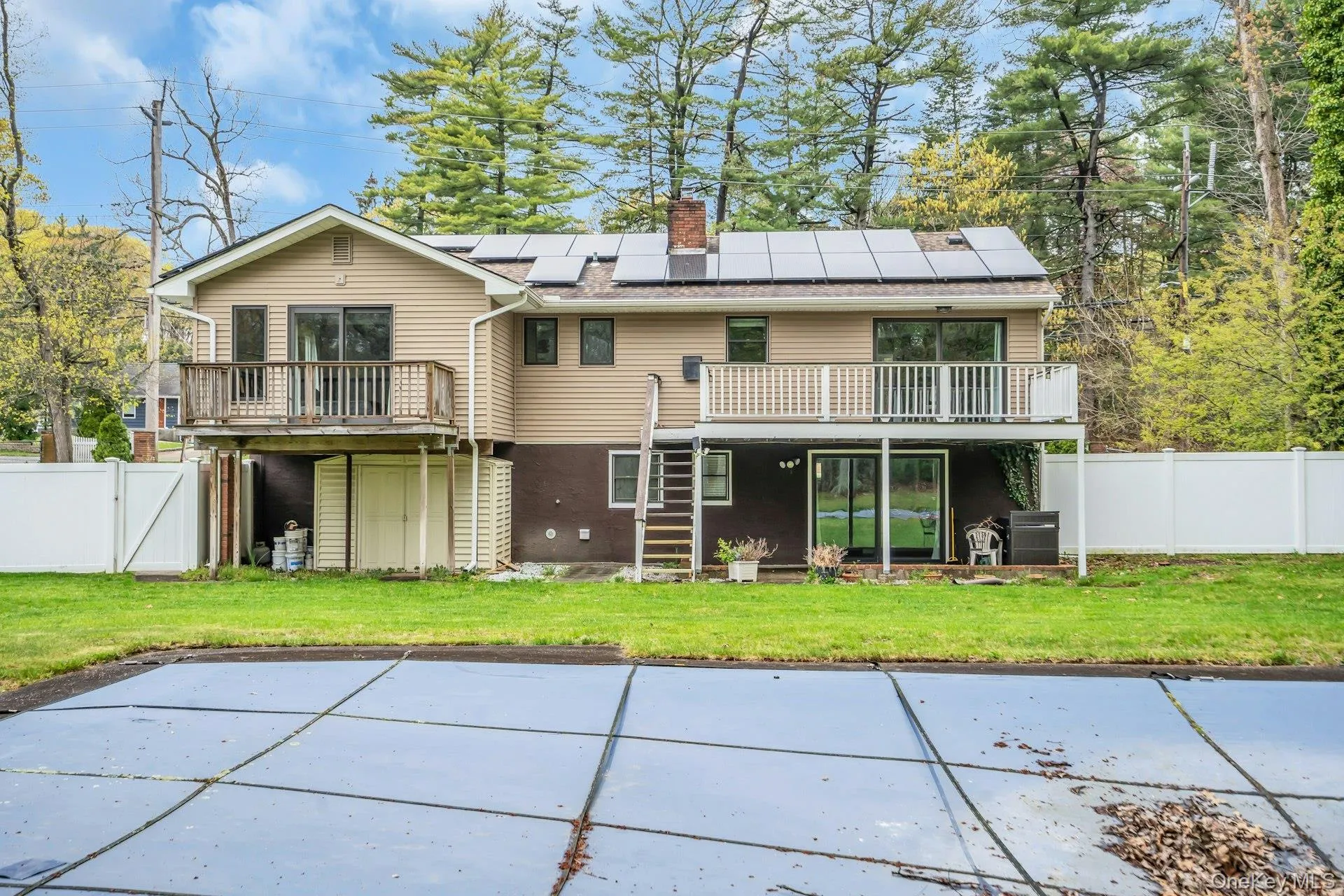 451 Gibbs Pond Road, Smithtown, NY, 4 Bedrooms Bedrooms, 9 Rooms Rooms,3 BathroomsBathrooms,Residential,For Rent,Gibbs Pond,0,997435 451 Gibbs Pond Road, Smithtown, NY, 4 Bedrooms Bedrooms, 9 Rooms Rooms,3 BathroomsBathrooms,Residential,For Rent,Gibbs Pond,0,997435