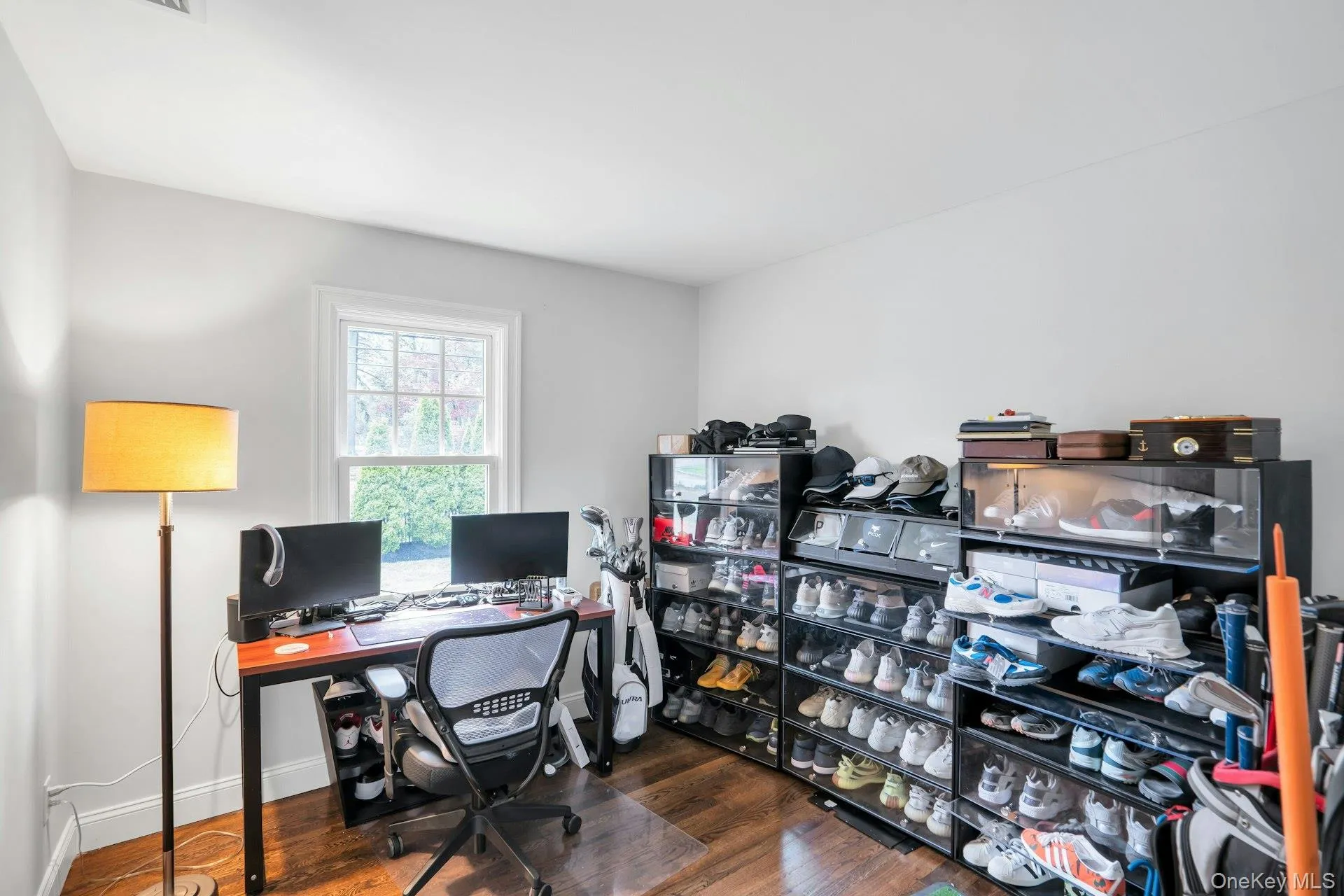 451 Gibbs Pond Road, Smithtown, NY, 4 Bedrooms Bedrooms, 9 Rooms Rooms,3 BathroomsBathrooms,Residential,For Rent,Gibbs Pond,0,997435 451 Gibbs Pond Road, Smithtown, NY, 4 Bedrooms Bedrooms, 9 Rooms Rooms,3 BathroomsBathrooms,Residential,For Rent,Gibbs Pond,0,997435