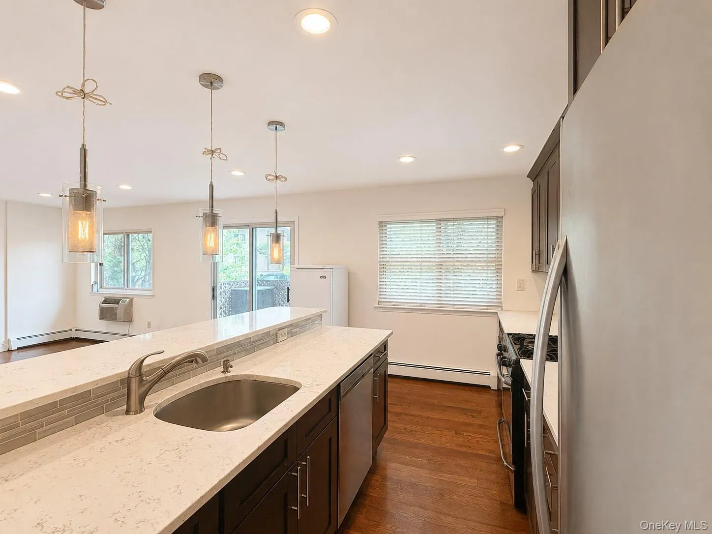 330 Central Park Avenue, Scarsdale, NY, 2 Bedrooms Bedrooms, 4 Rooms Rooms,2 BathroomsBathrooms,Residential Lease,For Rent,Central Park,0,997436 330 Central Park Avenue, Scarsdale, NY, 2 Bedrooms Bedrooms, 4 Rooms Rooms,2 BathroomsBathrooms,Residential Lease,For Rent,Central Park,0,997436