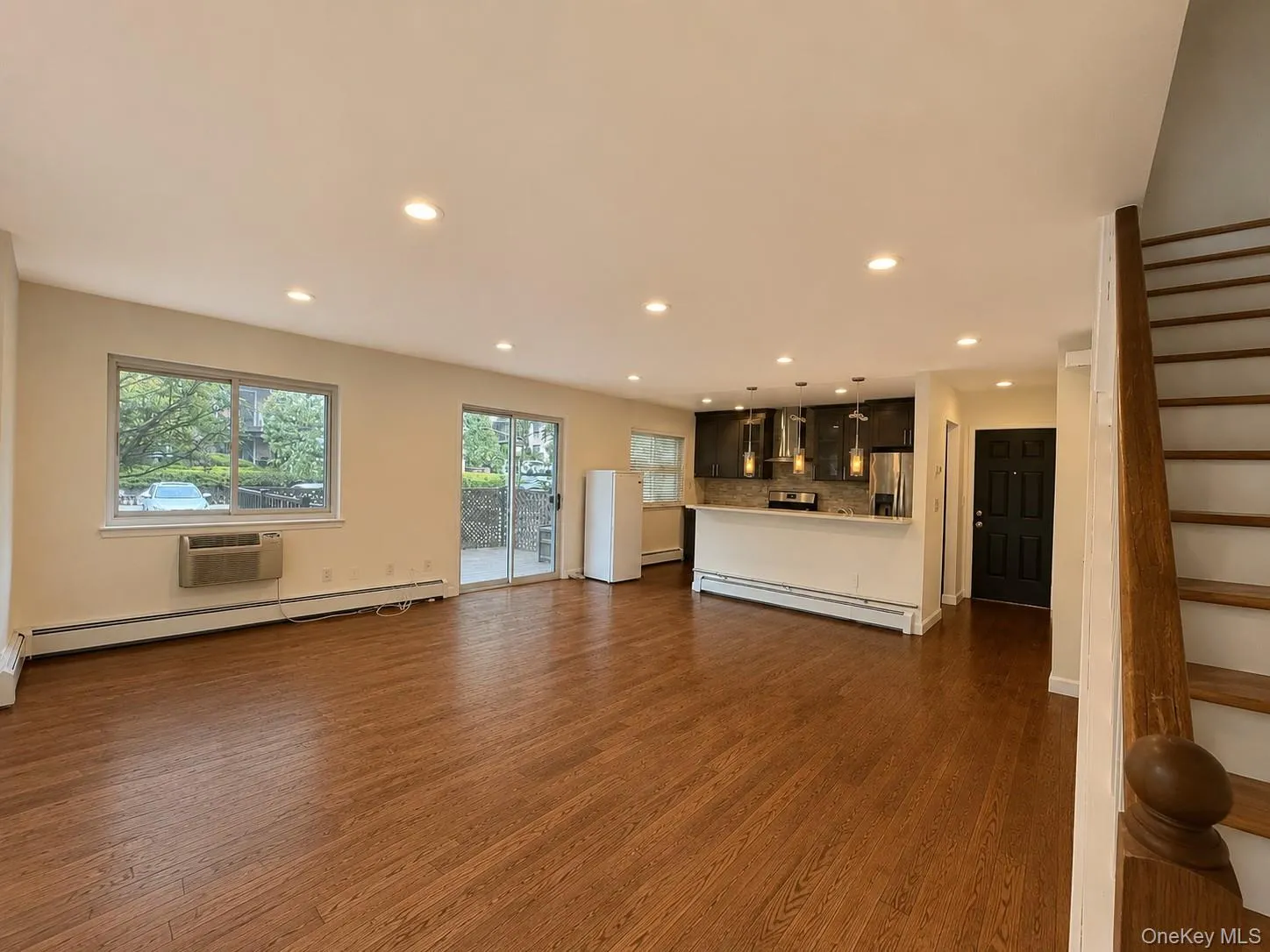 330 Central Park Avenue, Scarsdale, NY, 2 Bedrooms Bedrooms, 4 Rooms Rooms,2 BathroomsBathrooms,Residential Lease,For Rent,Central Park,0,997436 330 Central Park Avenue, Scarsdale, NY, 2 Bedrooms Bedrooms, 4 Rooms Rooms,2 BathroomsBathrooms,Residential Lease,For Rent,Central Park,0,997436