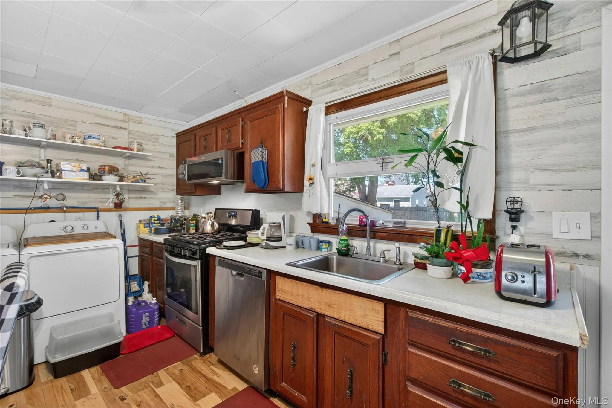 16 Gariss Street, Port Jervis, NY, 2 Bedrooms Bedrooms, 5 Rooms Rooms,1 BathroomBathrooms,Residential,For Rent,Gariss,0,997439 16 Gariss Street, Port Jervis, NY, 2 Bedrooms Bedrooms, 5 Rooms Rooms,1 BathroomBathrooms,Residential,For Rent,Gariss,0,997439