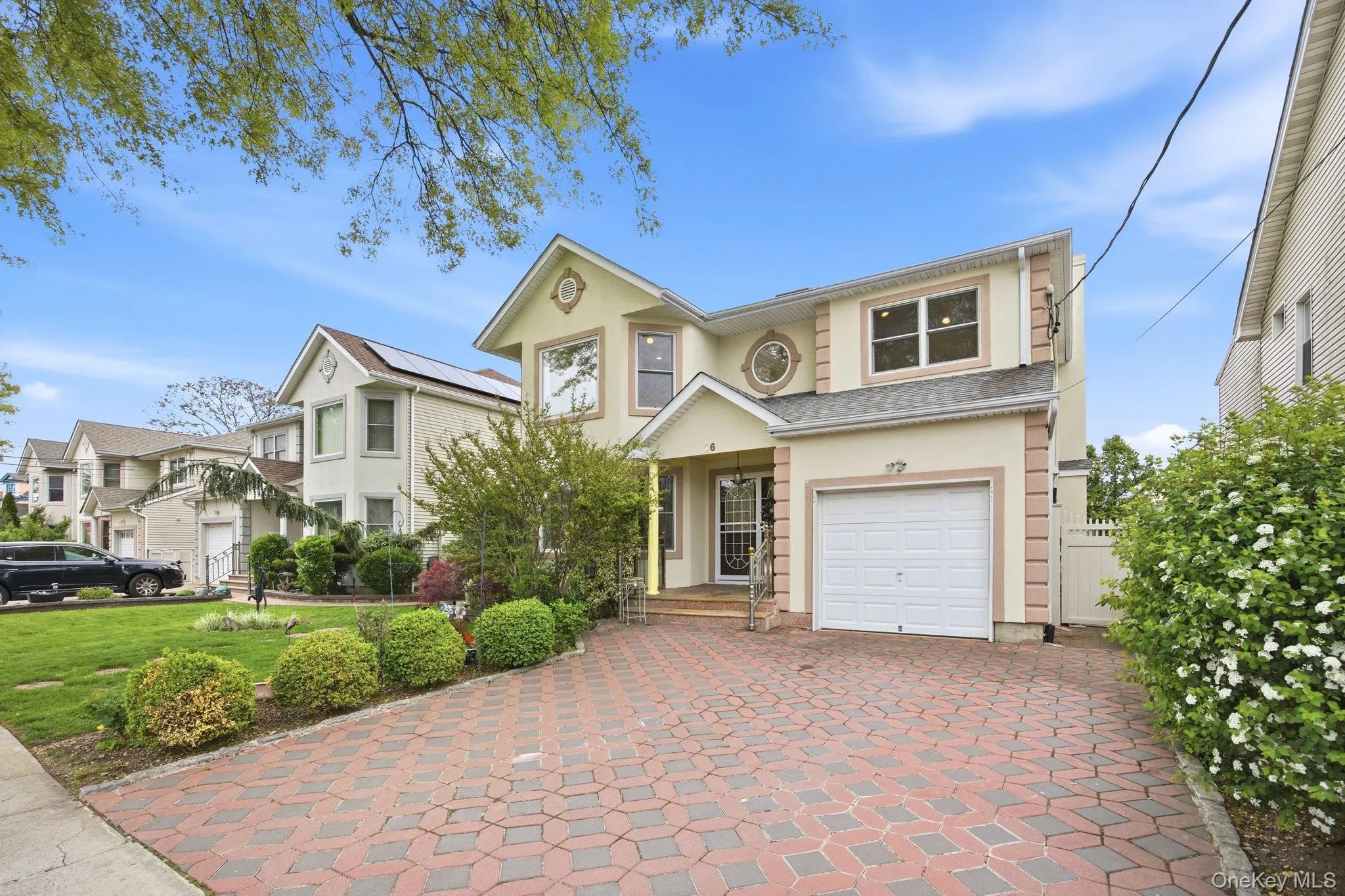 16 6th Avenue, North Hempstead, NY, 4 Bedrooms Bedrooms, 8 Rooms Rooms,2 BathroomsBathrooms,Residential,For Rent,6th,0,997440 16 6th Avenue, North Hempstead, NY, 4 Bedrooms Bedrooms, 8 Rooms Rooms,2 BathroomsBathrooms,Residential,For Rent,6th,0,997440