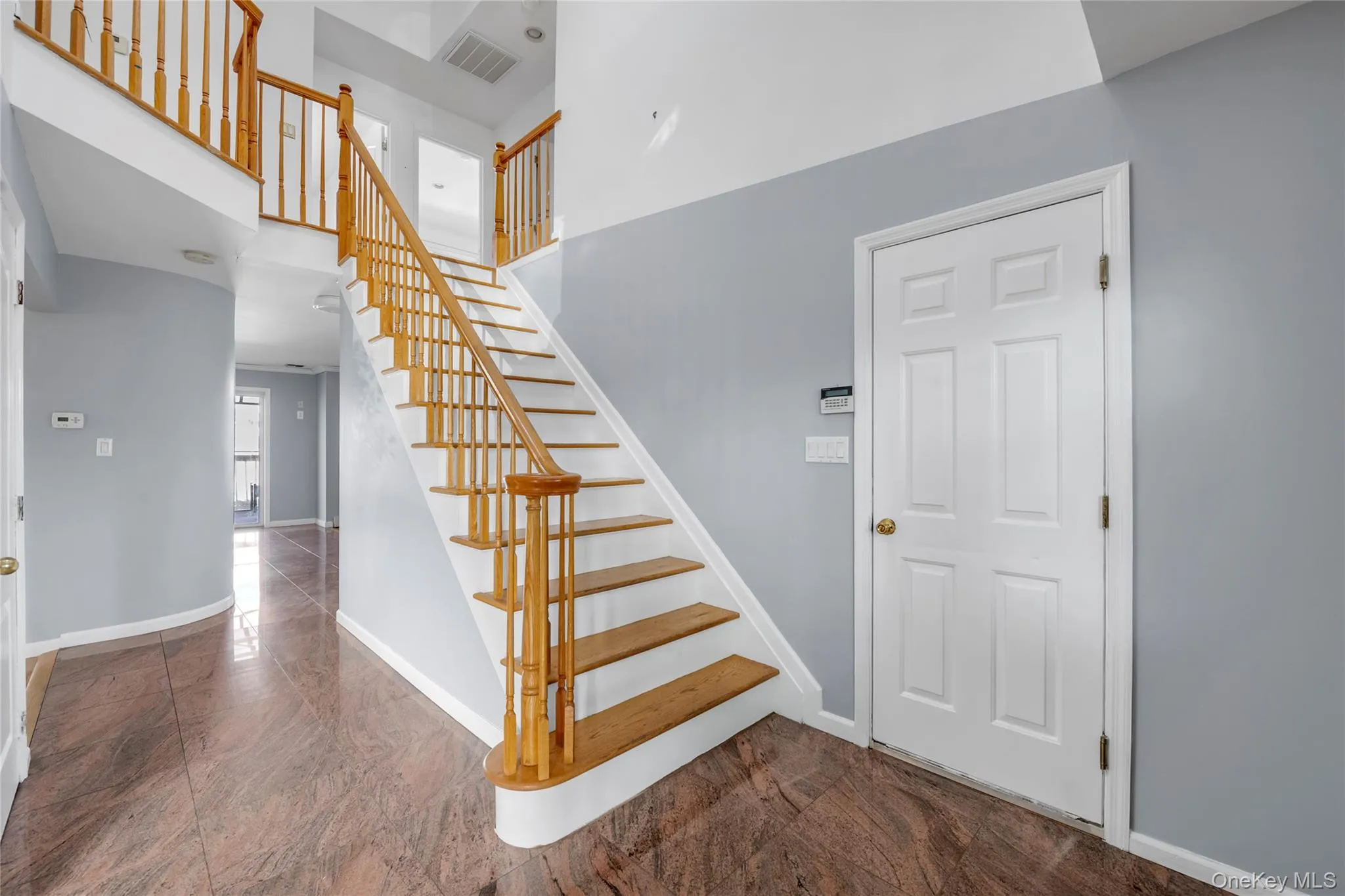 16 6th Avenue, North Hempstead, NY, 4 Bedrooms Bedrooms, 8 Rooms Rooms,2 BathroomsBathrooms,Residential,For Rent,6th,0,997440 16 6th Avenue, North Hempstead, NY, 4 Bedrooms Bedrooms, 8 Rooms Rooms,2 BathroomsBathrooms,Residential,For Rent,6th,0,997440