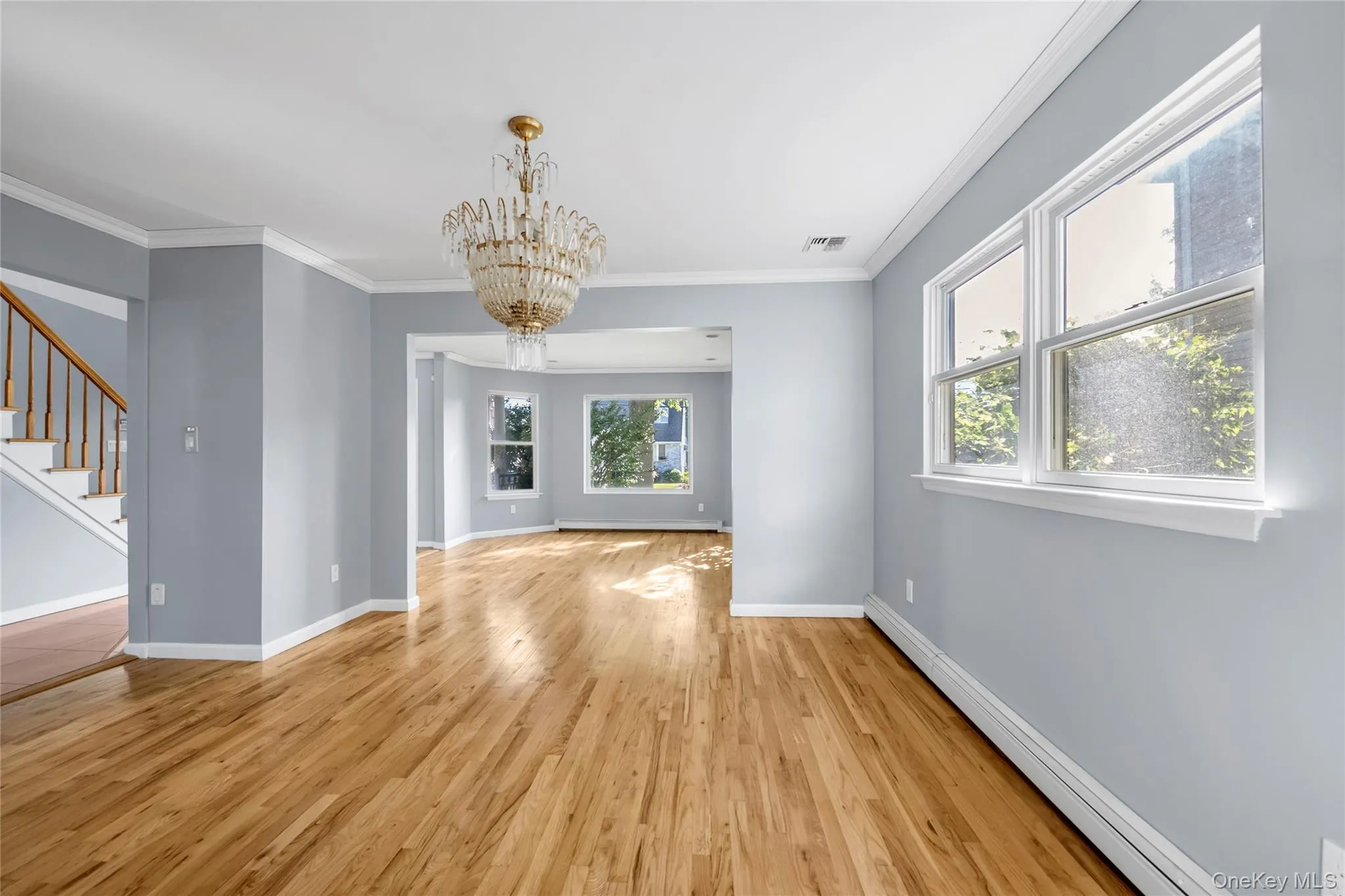16 6th Avenue, North Hempstead, NY, 4 Bedrooms Bedrooms, 8 Rooms Rooms,2 BathroomsBathrooms,Residential,For Rent,6th,0,997440 16 6th Avenue, North Hempstead, NY, 4 Bedrooms Bedrooms, 8 Rooms Rooms,2 BathroomsBathrooms,Residential,For Rent,6th,0,997440