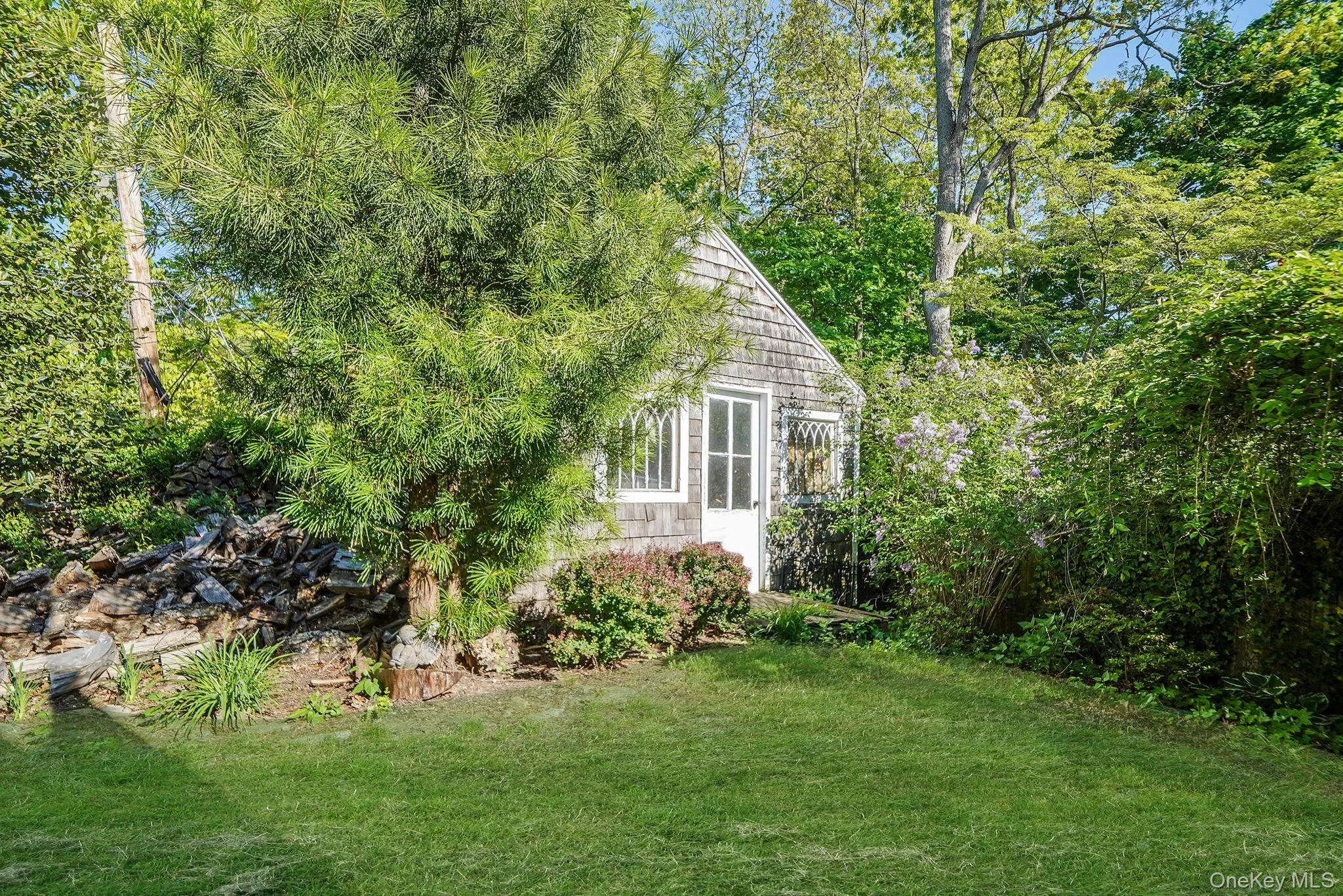42 Shady Lane, Huntington, NY, 3 Bedrooms Bedrooms, 7 Rooms Rooms,2 BathroomsBathrooms,Residential,For Rent,Shady,0,997444 42 Shady Lane, Huntington, NY, 3 Bedrooms Bedrooms, 7 Rooms Rooms,2 BathroomsBathrooms,Residential,For Rent,Shady,0,997444