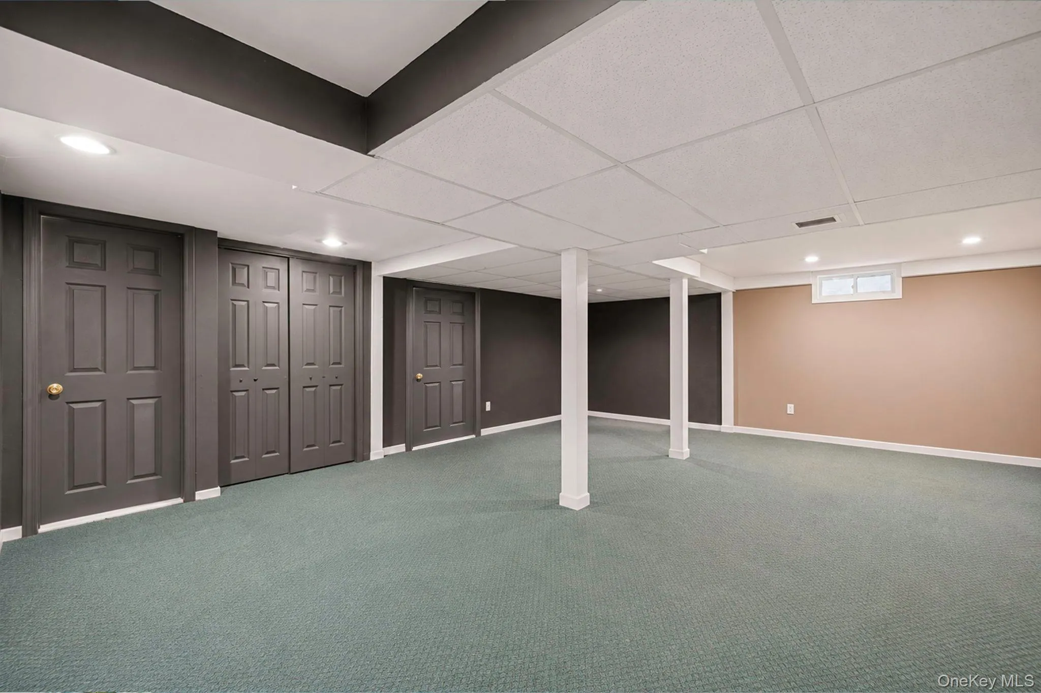 42 Shady Lane, Huntington, NY, 3 Bedrooms Bedrooms, 7 Rooms Rooms,2 BathroomsBathrooms,Residential,For Rent,Shady,0,997444 42 Shady Lane, Huntington, NY, 3 Bedrooms Bedrooms, 7 Rooms Rooms,2 BathroomsBathrooms,Residential,For Rent,Shady,0,997444