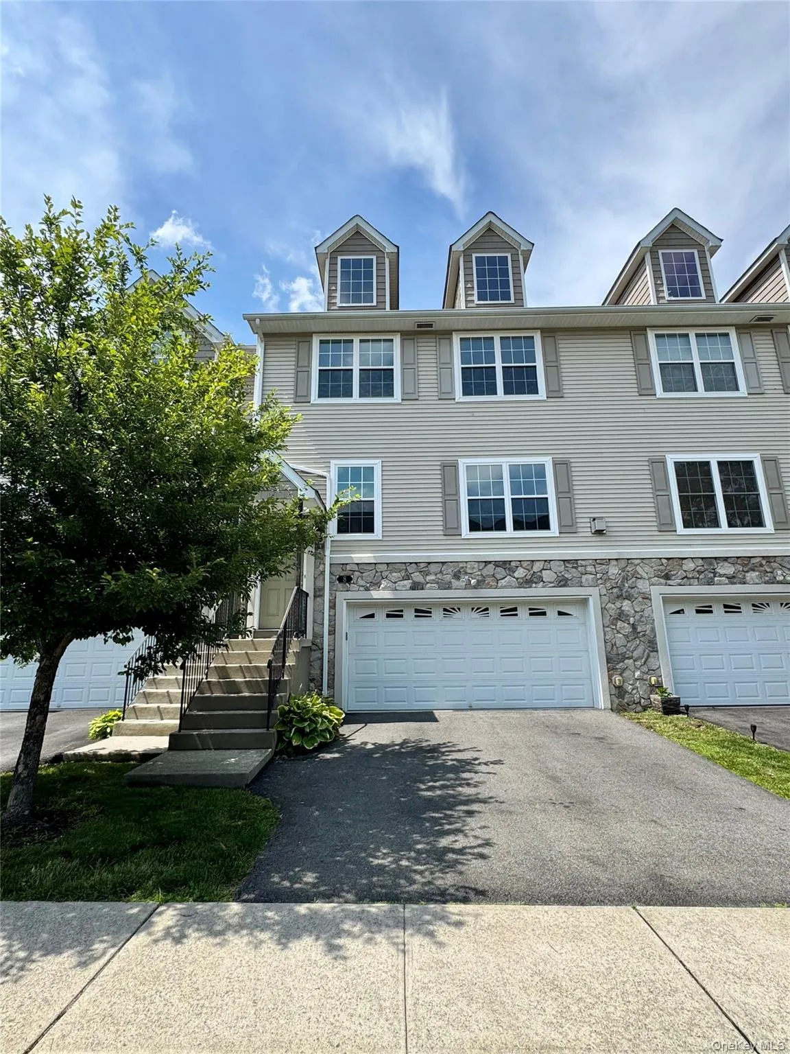 8 Seeley Bull Street, Monroe, NY, 3 Bedrooms Bedrooms, 7 Rooms Rooms,2 BathroomsBathrooms,Residential Lease,For Rent,Seeley Bull,0,997449 8 Seeley Bull Street, Monroe, NY, 3 Bedrooms Bedrooms, 7 Rooms Rooms,2 BathroomsBathrooms,Residential Lease,For Rent,Seeley Bull,0,997449