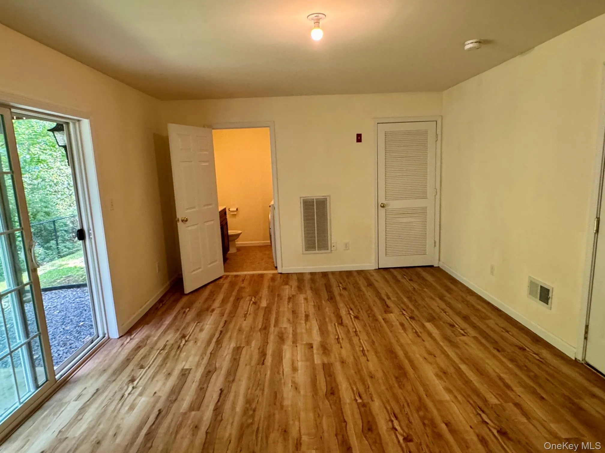 8 Seeley Bull Street, Monroe, NY, 3 Bedrooms Bedrooms, 7 Rooms Rooms,2 BathroomsBathrooms,Residential Lease,For Rent,Seeley Bull,0,997449 8 Seeley Bull Street, Monroe, NY, 3 Bedrooms Bedrooms, 7 Rooms Rooms,2 BathroomsBathrooms,Residential Lease,For Rent,Seeley Bull,0,997449