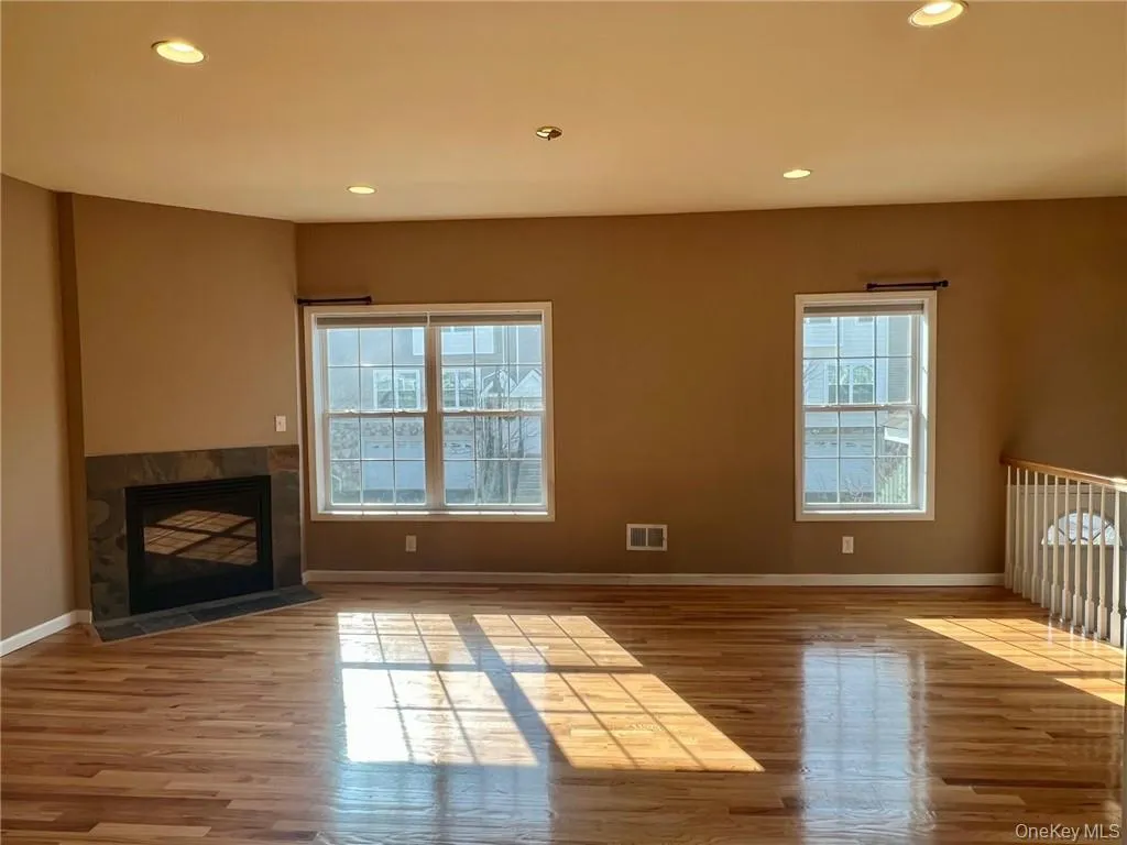 8 Seeley Bull Street, Monroe, NY, 3 Bedrooms Bedrooms, 7 Rooms Rooms,2 BathroomsBathrooms,Residential Lease,For Rent,Seeley Bull,0,997449 8 Seeley Bull Street, Monroe, NY, 3 Bedrooms Bedrooms, 7 Rooms Rooms,2 BathroomsBathrooms,Residential Lease,For Rent,Seeley Bull,0,997449