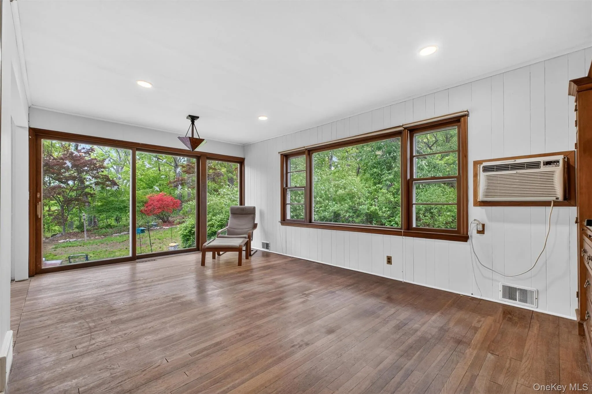 20 Cricket Lane, Carmel, NY, 2 Bedrooms Bedrooms, 6 Rooms Rooms,1 BathroomBathrooms,Residential,For Rent,Cricket,0,997459 20 Cricket Lane, Carmel, NY, 2 Bedrooms Bedrooms, 6 Rooms Rooms,1 BathroomBathrooms,Residential,For Rent,Cricket,0,997459