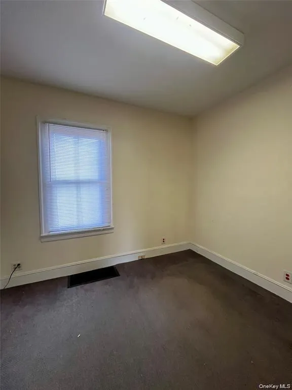 47 Wickham Avenue, Middletown, NY, 3 Bedrooms Bedrooms, 7 Rooms Rooms,1 BathroomBathrooms,Residential Sale,For Rent,Wickham,0,997491 47 Wickham Avenue, Middletown, NY, 3 Bedrooms Bedrooms, 7 Rooms Rooms,1 BathroomBathrooms,Residential Sale,For Rent,Wickham,0,997491