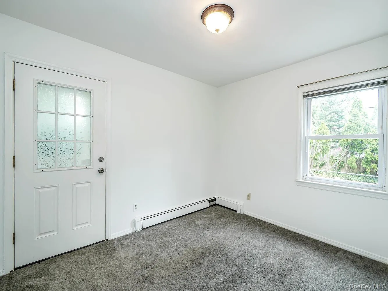 3 Smull Place, North Hempstead, NY, 3 Bedrooms Bedrooms, 6 Rooms Rooms,1 BathroomBathrooms,Residential Lease,For Rent,Smull,0,997495 3 Smull Place, North Hempstead, NY, 3 Bedrooms Bedrooms, 6 Rooms Rooms,1 BathroomBathrooms,Residential Lease,For Rent,Smull,0,997495