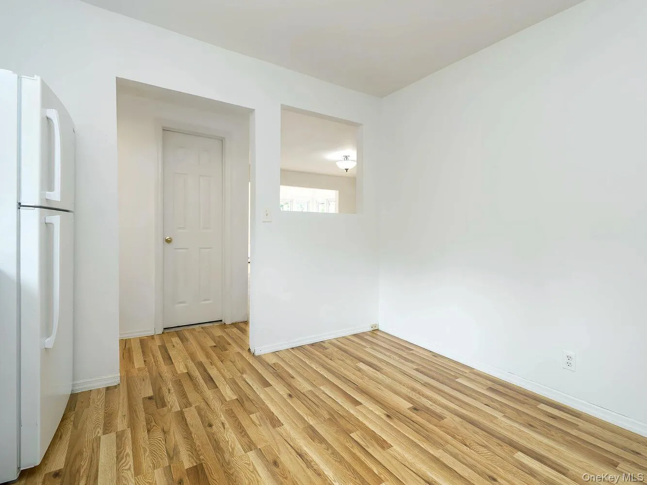 3 Smull Place, North Hempstead, NY, 3 Bedrooms Bedrooms, 6 Rooms Rooms,1 BathroomBathrooms,Residential Lease,For Rent,Smull,0,997495 3 Smull Place, North Hempstead, NY, 3 Bedrooms Bedrooms, 6 Rooms Rooms,1 BathroomBathrooms,Residential Lease,For Rent,Smull,0,997495