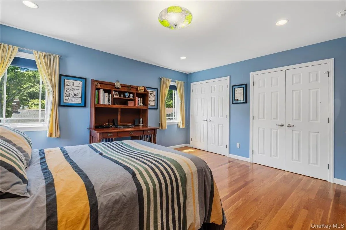 8 Lewis Lane, North Hempstead, NY, 5 Bedrooms Bedrooms, 9 Rooms Rooms,4 BathroomsBathrooms,Residential,For Rent,Lewis,0,997502 8 Lewis Lane, North Hempstead, NY, 5 Bedrooms Bedrooms, 9 Rooms Rooms,4 BathroomsBathrooms,Residential,For Rent,Lewis,0,997502