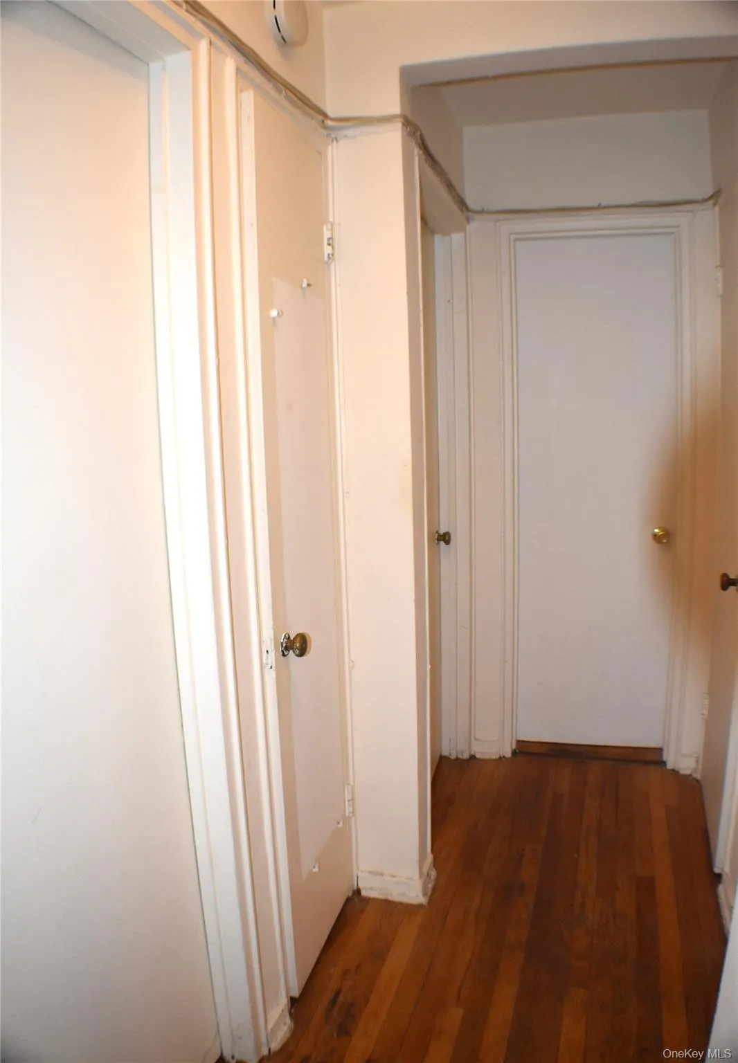 228-14 Stronghurst Avenue, New York, NY, 3 Bedrooms Bedrooms, 6 Rooms Rooms,1 BathroomBathrooms,Residential,For Rent,Stronghurst Avenue,0,997513 228-14 Stronghurst Avenue, New York, NY, 3 Bedrooms Bedrooms, 6 Rooms Rooms,1 BathroomBathrooms,Residential,For Rent,Stronghurst Avenue,0,997513