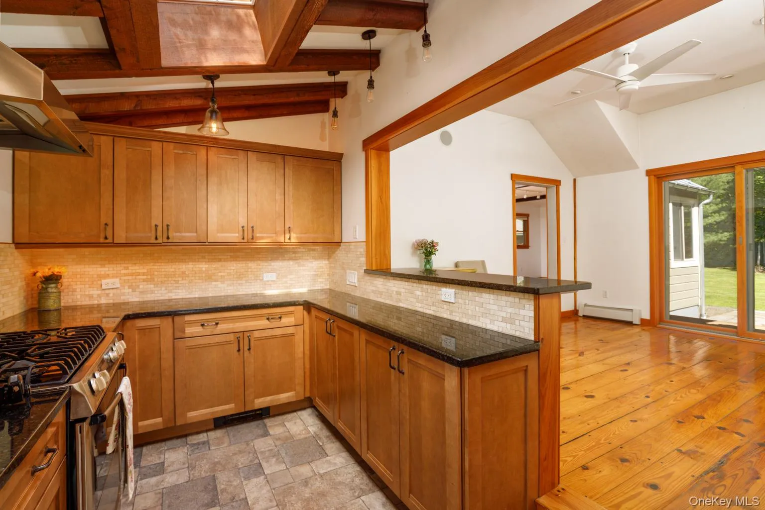 208 Tinker Street, Woodstock, NY, 2 Bedrooms Bedrooms, 6 Rooms Rooms,1 BathroomBathrooms,Residential Sale,For Rent,Tinker,0,997531 208 Tinker Street, Woodstock, NY, 2 Bedrooms Bedrooms, 6 Rooms Rooms,1 BathroomBathrooms,Residential Sale,For Rent,Tinker,0,997531