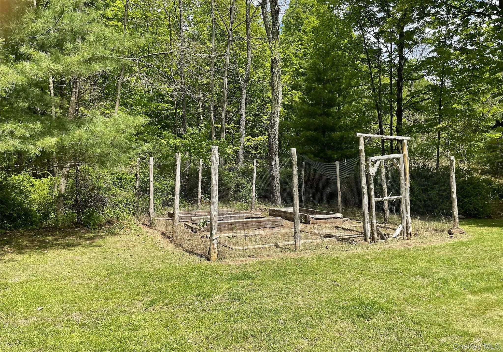 208 Tinker Street, Woodstock, NY, 2 Bedrooms Bedrooms, 6 Rooms Rooms,1 BathroomBathrooms,Residential Sale,For Rent,Tinker,0,997531 208 Tinker Street, Woodstock, NY, 2 Bedrooms Bedrooms, 6 Rooms Rooms,1 BathroomBathrooms,Residential Sale,For Rent,Tinker,0,997531