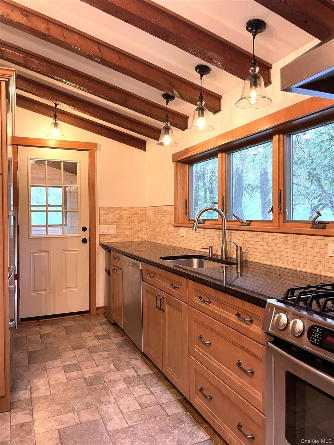 208 Tinker Street, Woodstock, NY, 2 Bedrooms Bedrooms, 6 Rooms Rooms,1 BathroomBathrooms,Residential Sale,For Rent,Tinker,0,997531 208 Tinker Street, Woodstock, NY, 2 Bedrooms Bedrooms, 6 Rooms Rooms,1 BathroomBathrooms,Residential Sale,For Rent,Tinker,0,997531