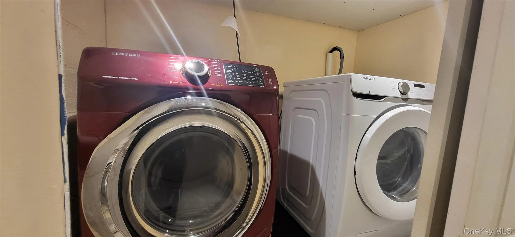 10 Marlorville Road, Wappinger, NY, 2 Bedrooms Bedrooms, 6 Rooms Rooms,1 BathroomBathrooms,Residential Lease,For Rent,Marlorville,0,997532 10 Marlorville Road, Wappinger, NY, 2 Bedrooms Bedrooms, 6 Rooms Rooms,1 BathroomBathrooms,Residential Lease,For Rent,Marlorville,0,997532