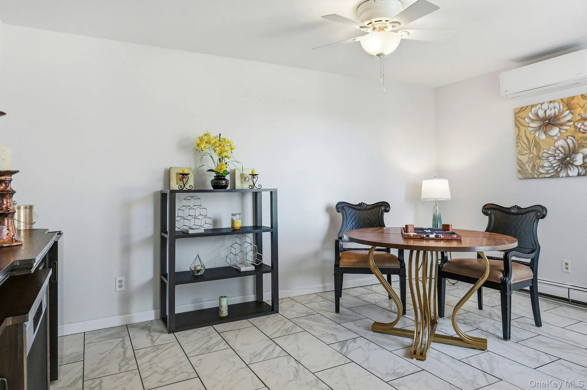 19 Hillside Avenue, Huntington, NY, 5 Bedrooms Bedrooms, 8 Rooms Rooms,3 BathroomsBathrooms,Residential,For Rent,Hillside,0,997550 19 Hillside Avenue, Huntington, NY, 5 Bedrooms Bedrooms, 8 Rooms Rooms,3 BathroomsBathrooms,Residential,For Rent,Hillside,0,997550