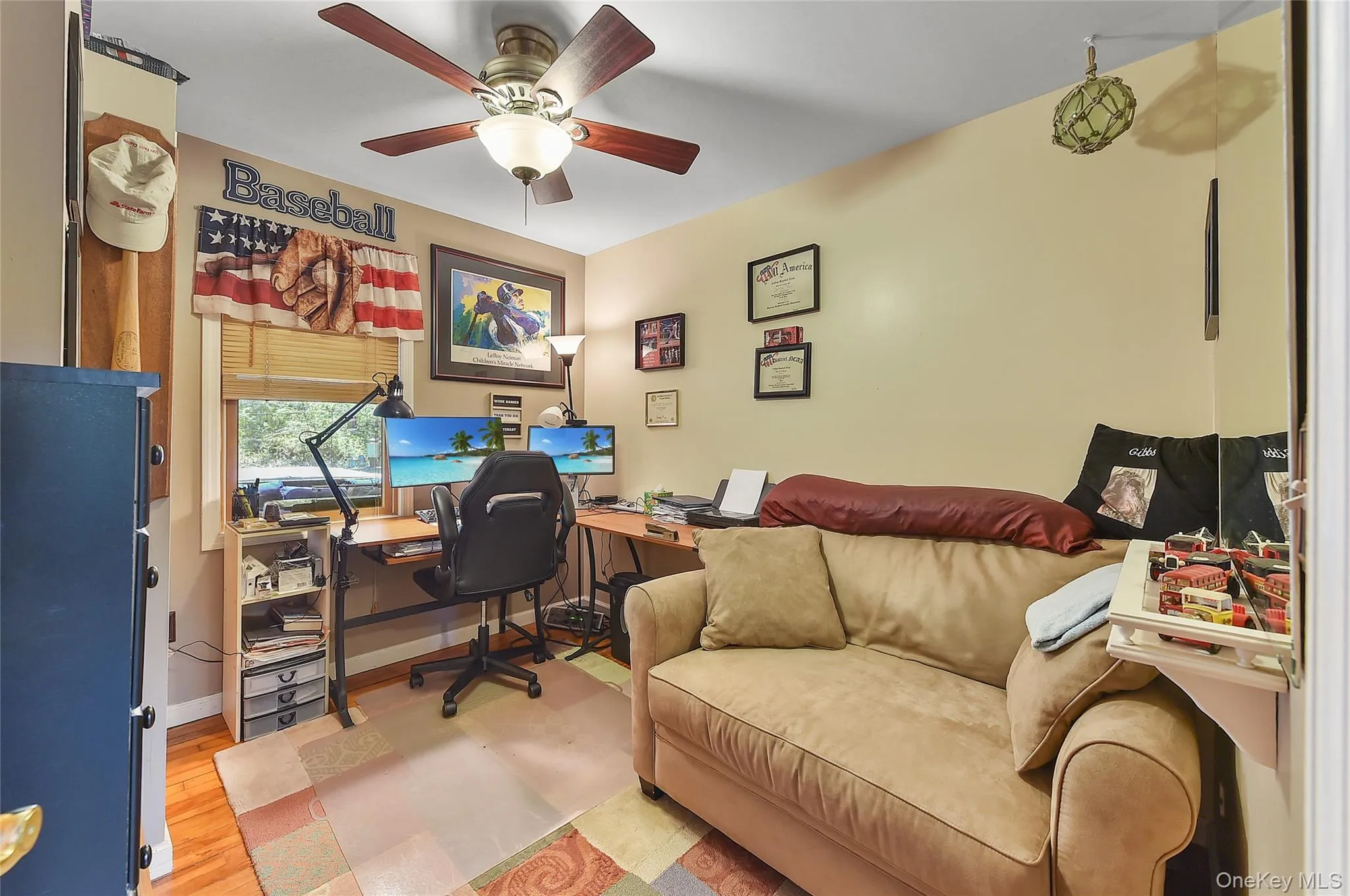 94 Randall Street, Warwick (town), NY, 2 Bedrooms Bedrooms, 5 Rooms Rooms,1 BathroomBathrooms,Residential,For Rent,Randall,0,997557 94 Randall Street, Warwick (town), NY, 2 Bedrooms Bedrooms, 5 Rooms Rooms,1 BathroomBathrooms,Residential,For Rent,Randall,0,997557