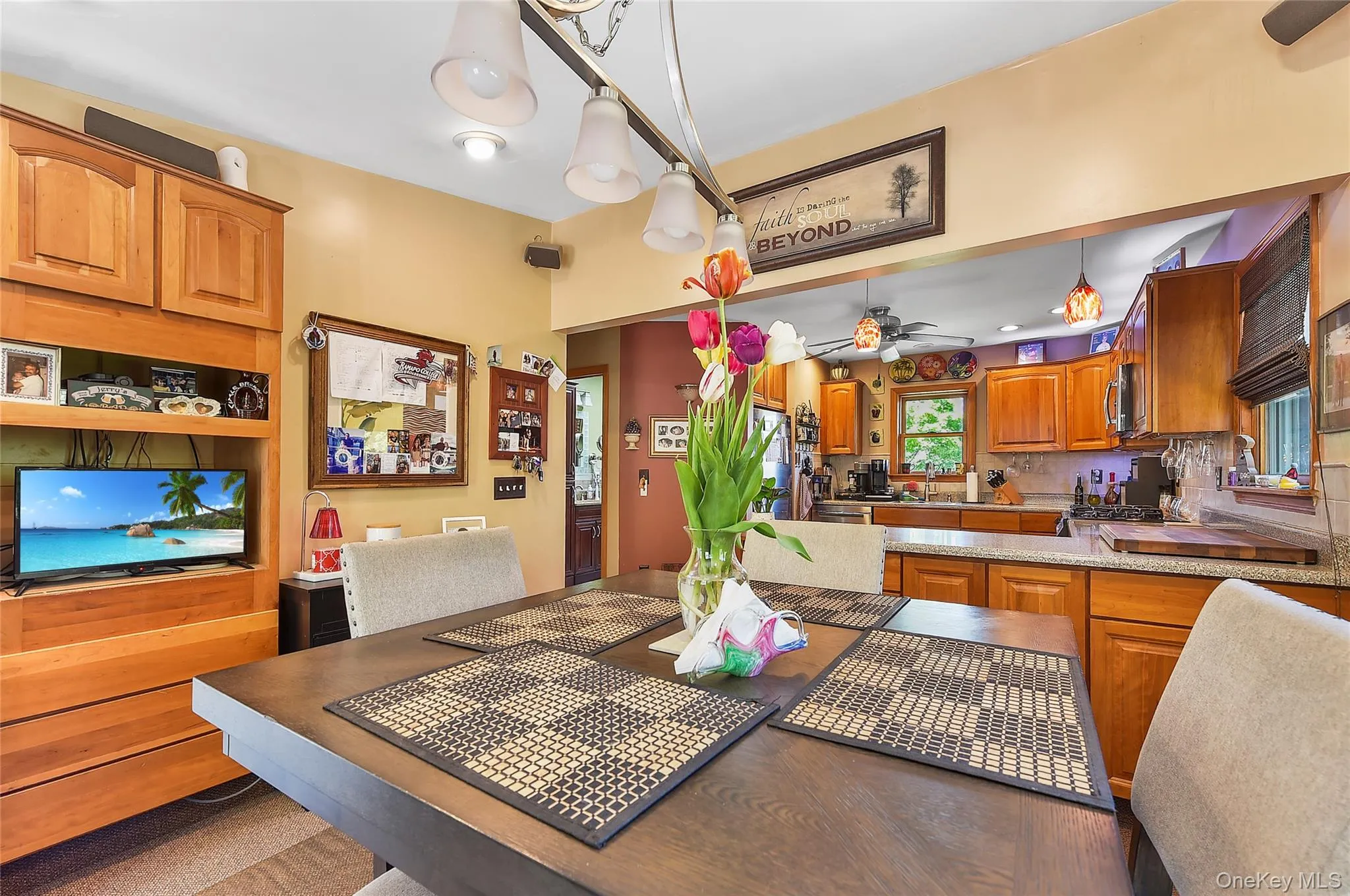 94 Randall Street, Warwick (town), NY, 2 Bedrooms Bedrooms, 5 Rooms Rooms,1 BathroomBathrooms,Residential,For Rent,Randall,0,997557 94 Randall Street, Warwick (town), NY, 2 Bedrooms Bedrooms, 5 Rooms Rooms,1 BathroomBathrooms,Residential,For Rent,Randall,0,997557