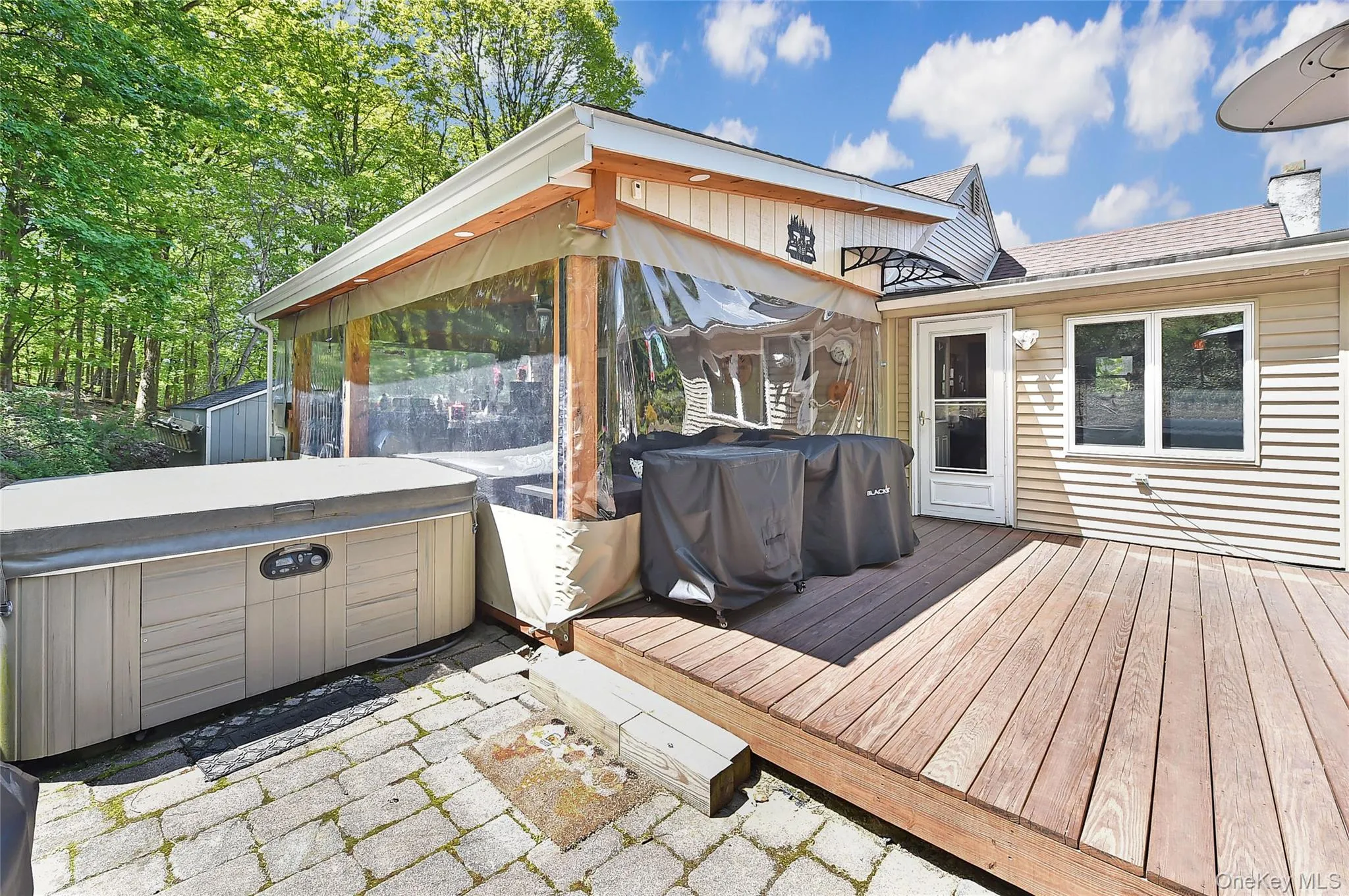 94 Randall Street, Warwick (town), NY, 2 Bedrooms Bedrooms, 5 Rooms Rooms,1 BathroomBathrooms,Residential,For Rent,Randall,0,997557 94 Randall Street, Warwick (town), NY, 2 Bedrooms Bedrooms, 5 Rooms Rooms,1 BathroomBathrooms,Residential,For Rent,Randall,0,997557