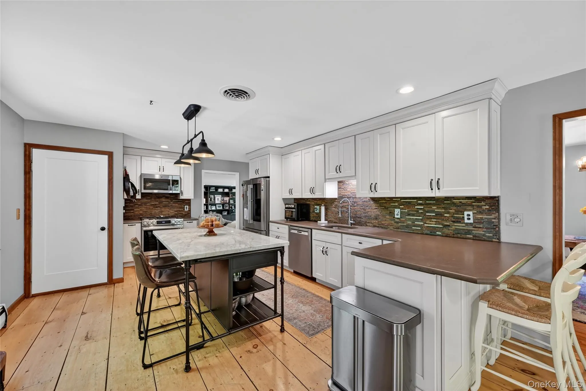 372 Bramertown Road, Tuxedo, NY, 4 Bedrooms Bedrooms, 12 Rooms Rooms,2 BathroomsBathrooms,Residential Sale,For Rent,Bramertown,0,997572 372 Bramertown Road, Tuxedo, NY, 4 Bedrooms Bedrooms, 12 Rooms Rooms,2 BathroomsBathrooms,Residential Sale,For Rent,Bramertown,0,997572