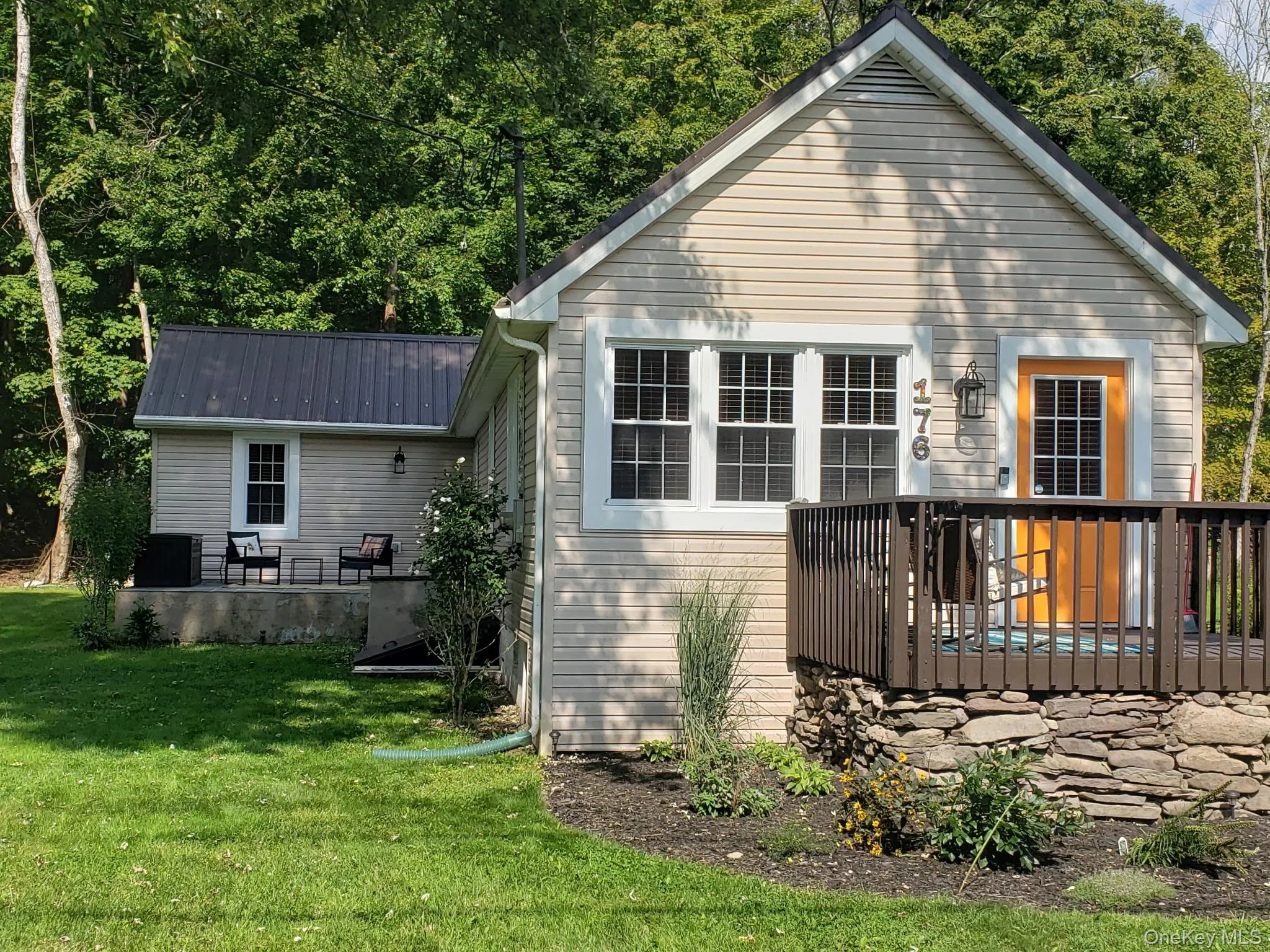 176 Mountaindale Main Street, Fallsburg, NY, 2 Bedrooms Bedrooms, 5 Rooms Rooms,1 BathroomBathrooms,Residential Sale,For Rent,Mountaindale Main Street,0,997579 176 Mountaindale Main Street, Fallsburg, NY, 2 Bedrooms Bedrooms, 5 Rooms Rooms,1 BathroomBathrooms,Residential Sale,For Rent,Mountaindale Main Street,0,997579