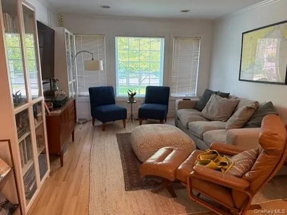 66B Sagamore Hill Drive, North Hempstead, NY, 3 Bedrooms Bedrooms, 6 Rooms Rooms,2 BathroomsBathrooms,Residential Lease,For Rent,Sagamore Hill,0,997586 66B Sagamore Hill Drive, North Hempstead, NY, 3 Bedrooms Bedrooms, 6 Rooms Rooms,2 BathroomsBathrooms,Residential Lease,For Rent,Sagamore Hill,0,997586