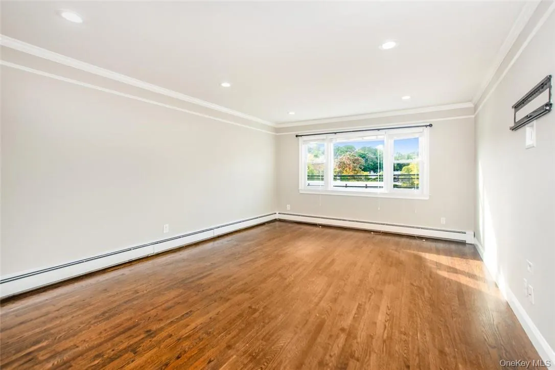 884 Saw Mill River Road, Yonkers, NY, 3 Bedrooms Bedrooms, 6 Rooms Rooms,1 BathroomBathrooms,Residential Lease,For Rent,Saw Mill River,0,997591 884 Saw Mill River Road, Yonkers, NY, 3 Bedrooms Bedrooms, 6 Rooms Rooms,1 BathroomBathrooms,Residential Lease,For Rent,Saw Mill River,0,997591