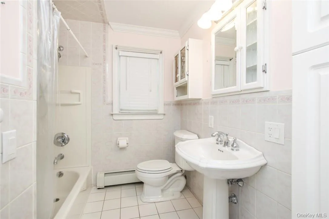 884 Saw Mill River Road, Yonkers, NY, 3 Bedrooms Bedrooms, 6 Rooms Rooms,1 BathroomBathrooms,Residential Lease,For Rent,Saw Mill River,0,997591 884 Saw Mill River Road, Yonkers, NY, 3 Bedrooms Bedrooms, 6 Rooms Rooms,1 BathroomBathrooms,Residential Lease,For Rent,Saw Mill River,0,997591